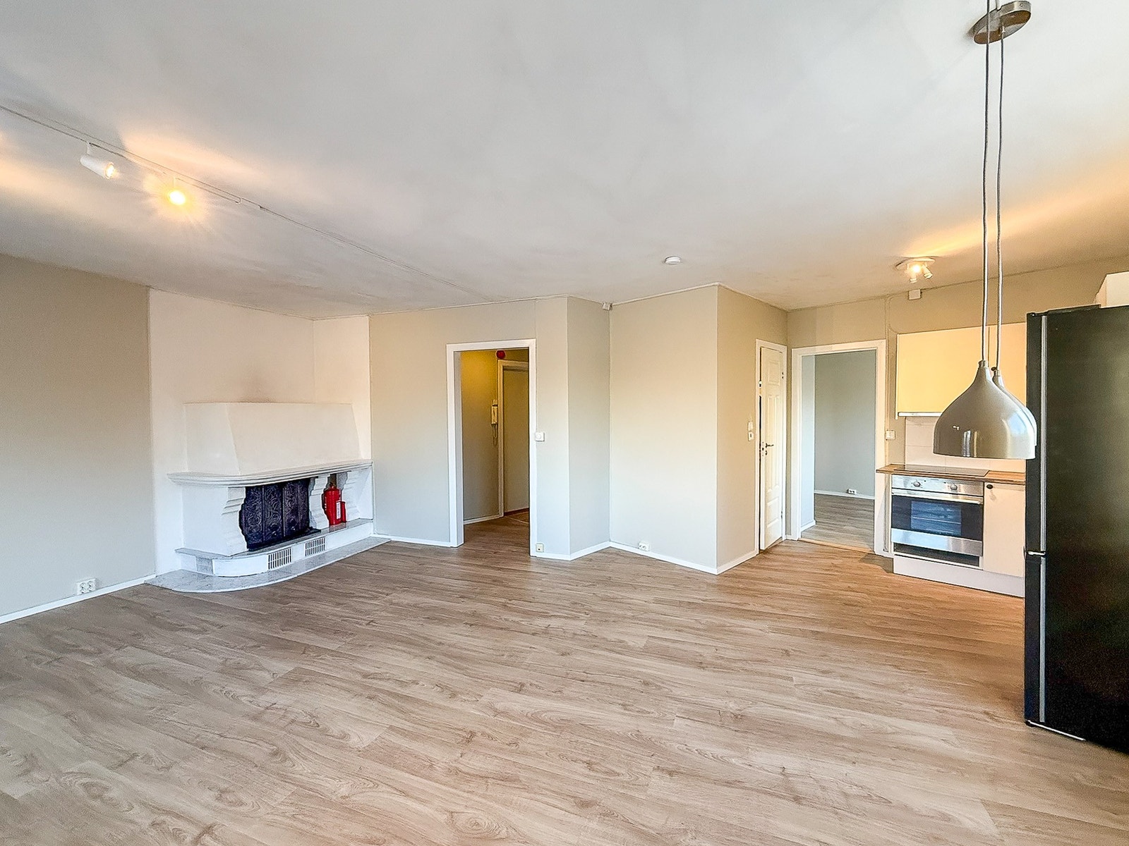 Vi leter etter en leietaker som ser etter langtidsleie Galleribilde