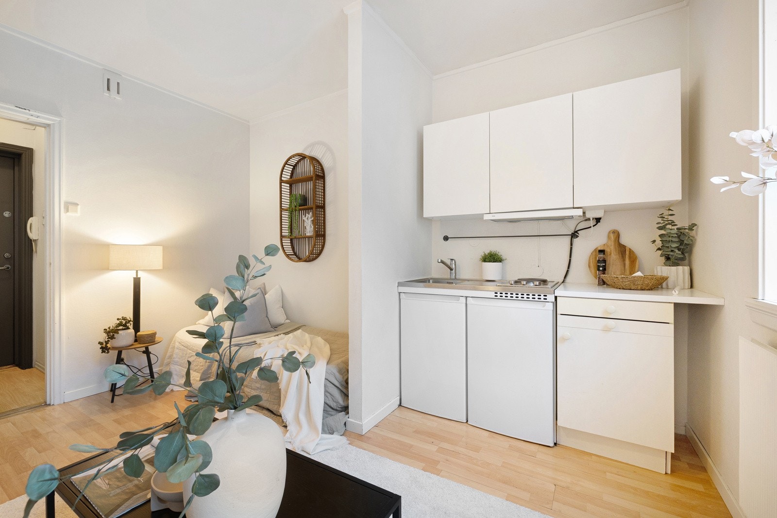 En lys og attraktiv leilighet like ved Slottet i rolig, enveiskjørt gate Galleribilde