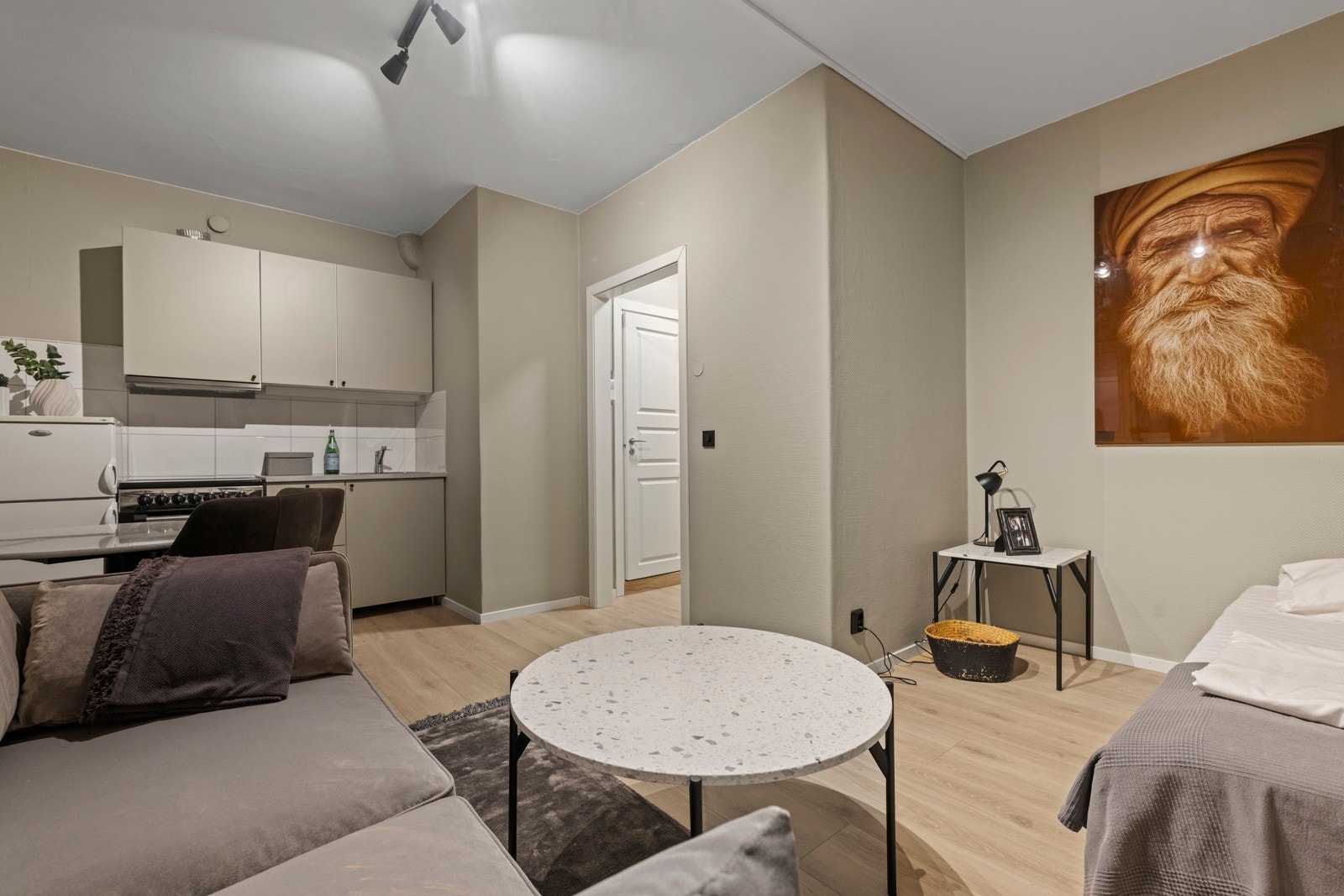 Dagfoto - H0105 05 Galleribilde