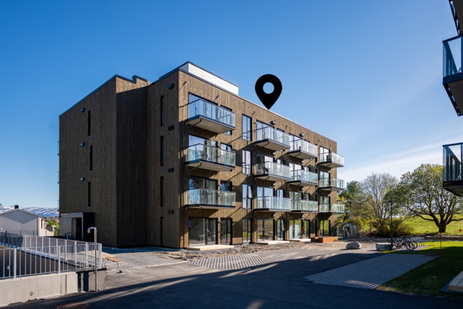 Velkommen til denne flotte 2-roms toppleiligheten i iParken! Galleribilde