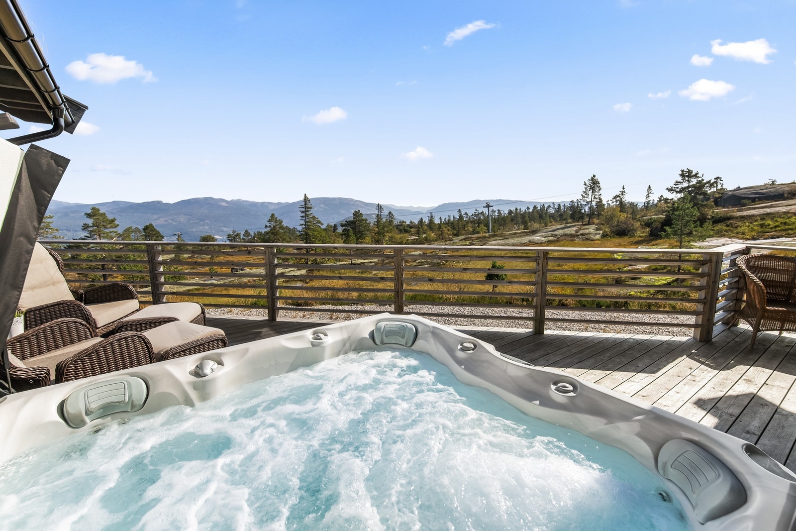 Nydelig sted å slappe av etter en lang dag ute i bakken eller fjellheimen. Galleribilde