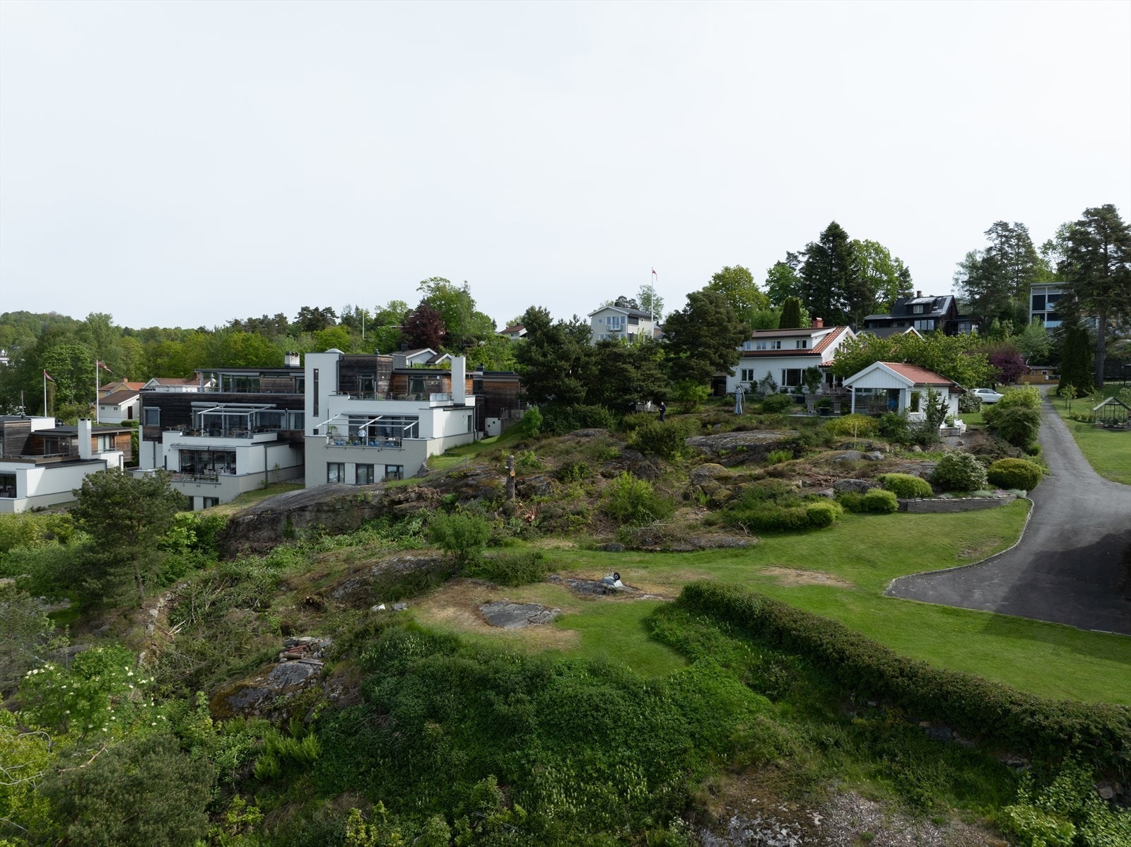 Tomten sett fra sydvest Galleribilde