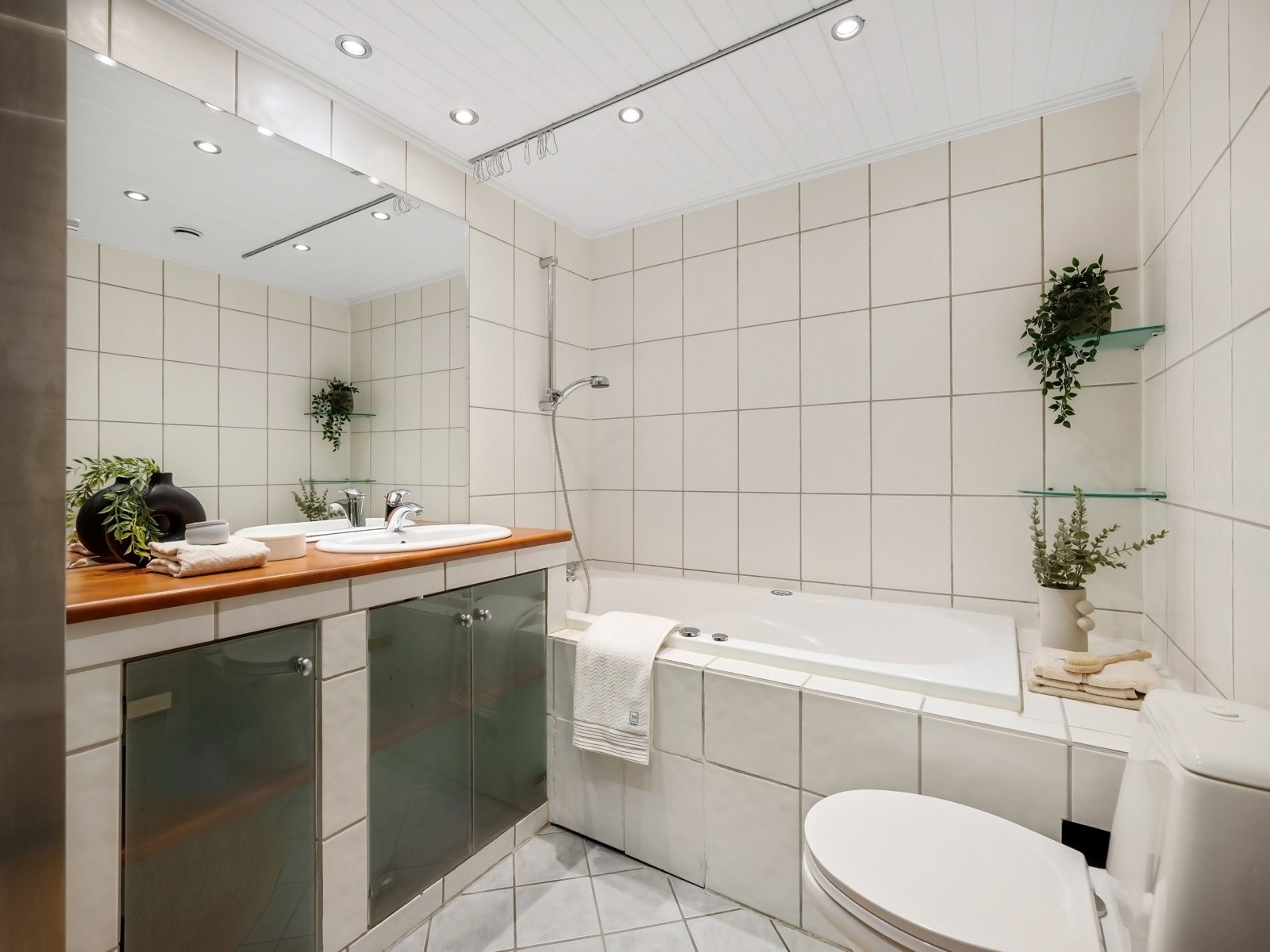 Opplegg for vaskemaskin. Galleribilde