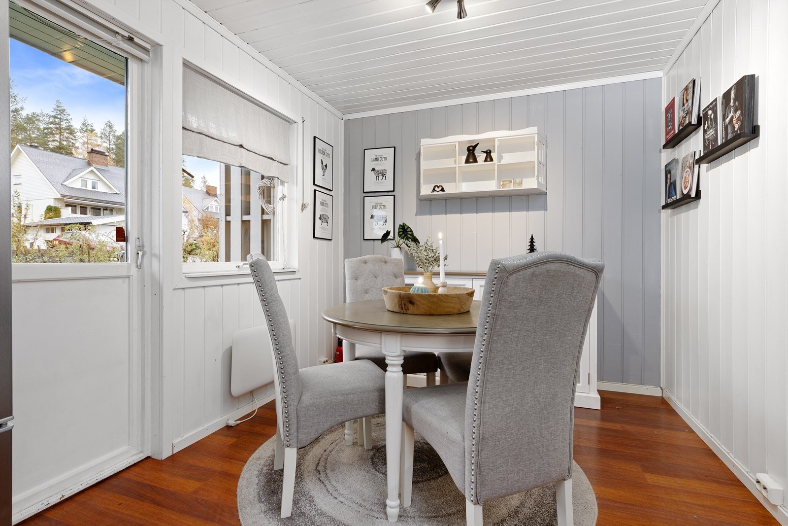 Spisekrok på kjøkkenet. Galleribilde