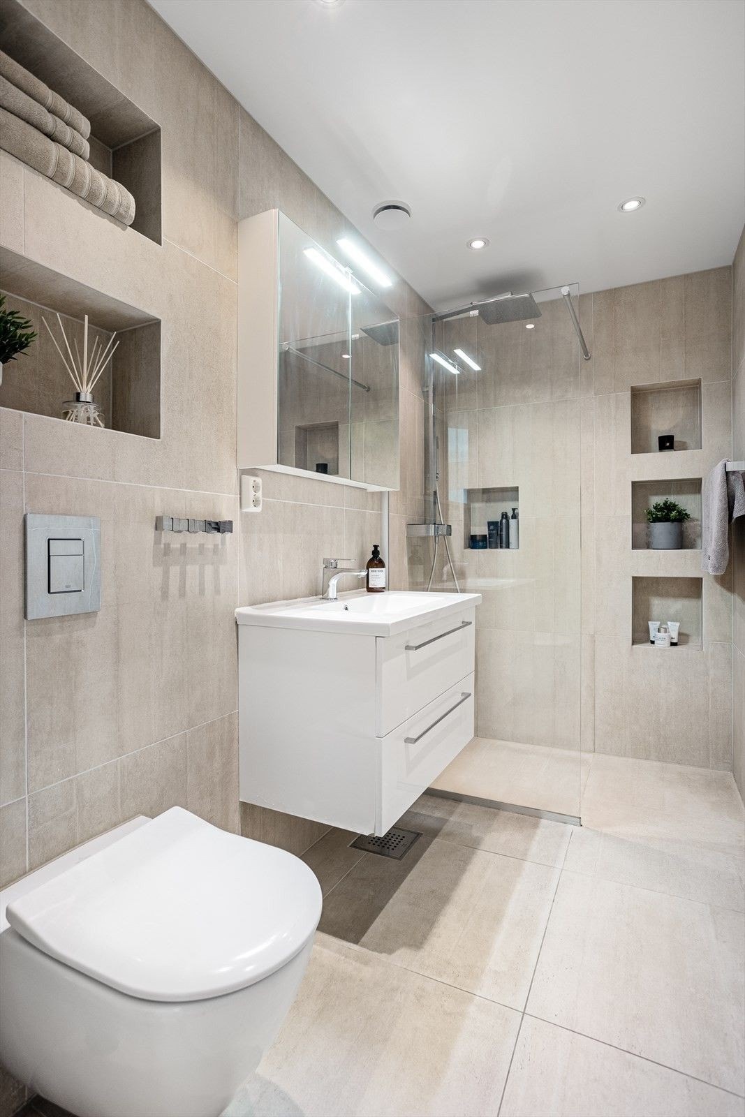 Pent flislagt bad fra 2019! Galleribilde