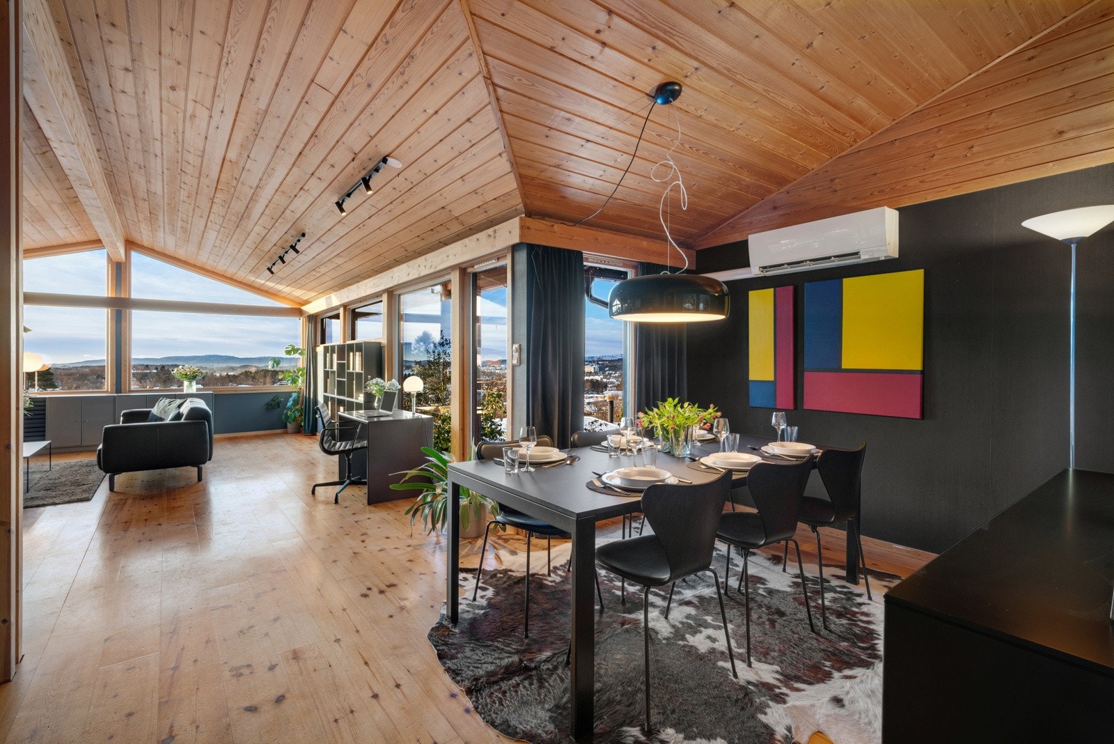 - Naturlig plassering av spisebord - Galleribilde