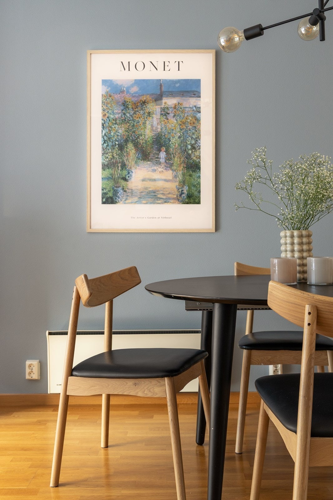 Det er fin plass til flere sittegrupper og soner. Galleribilde