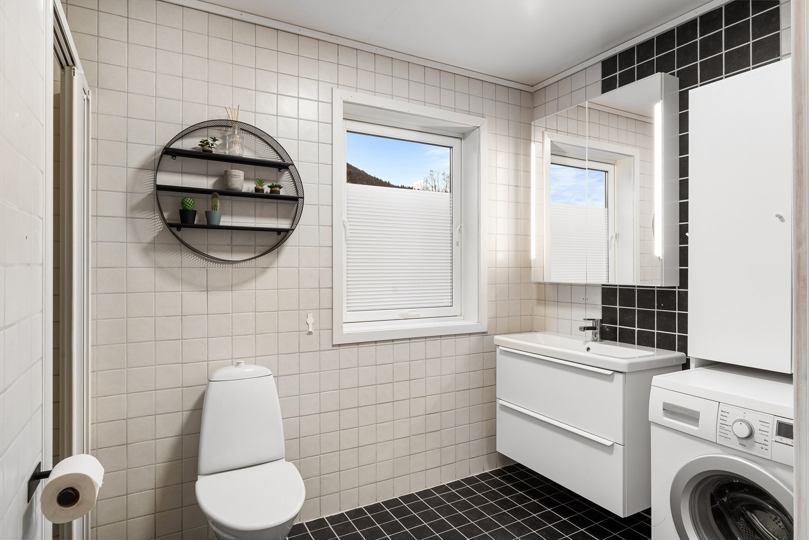 2. etasje - Bad Galleribilde