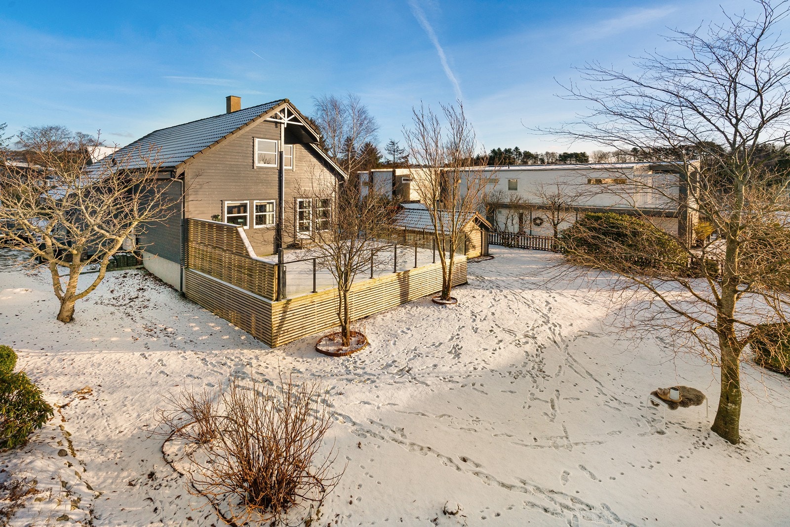 Eiendommen ligger i et etablert og svært barnevennlig område på Kvernaland. Galleribilde