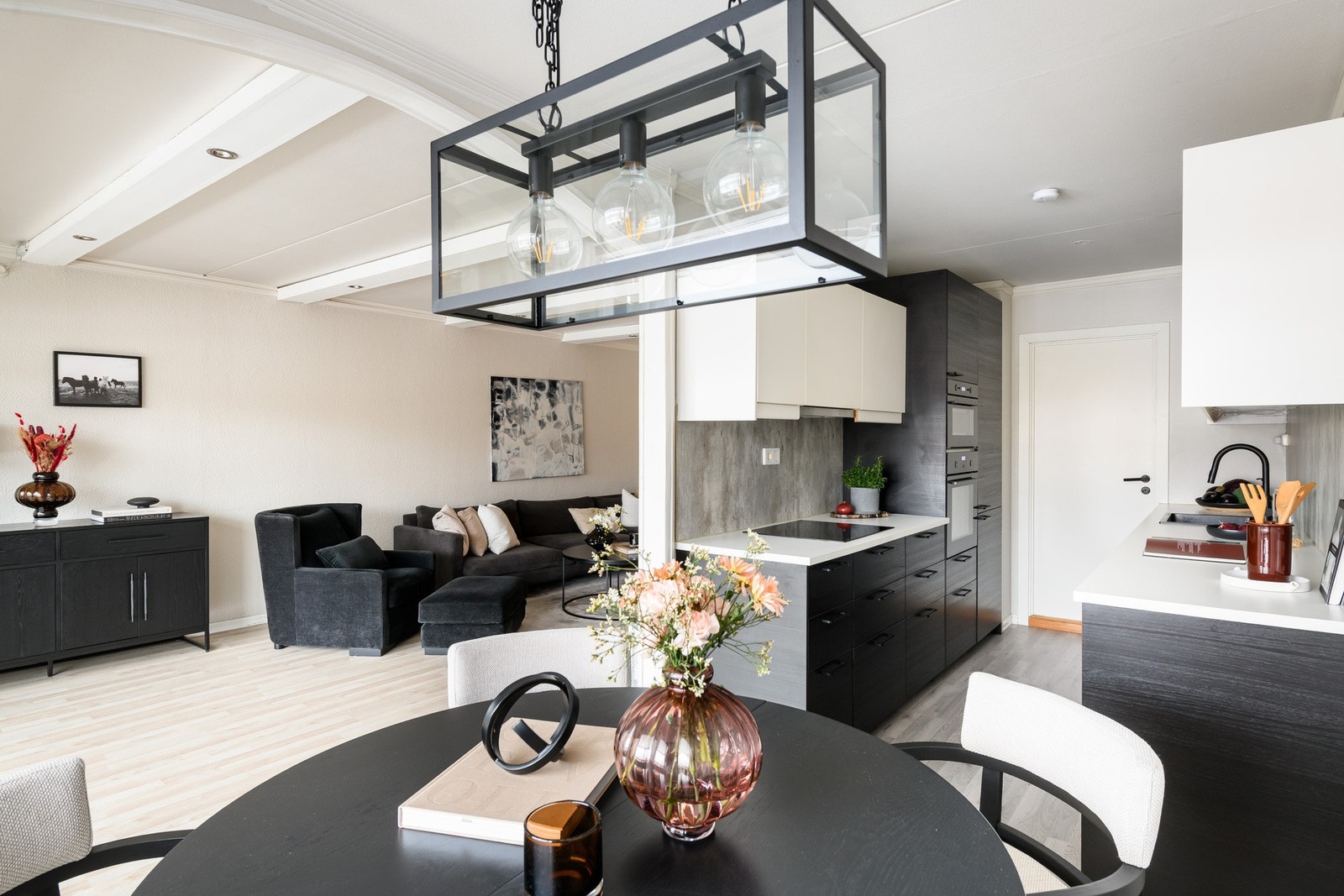 Nordbyveien 215 presenteres av Daglig leder Tommy Stensrud ved Boa Eiendomsmegling. Galleribilde