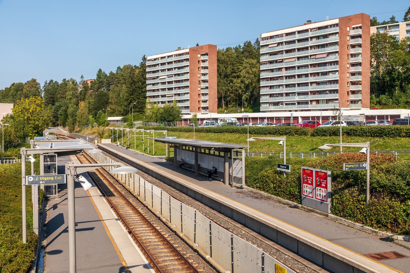 Fra boligen er det par minutters gange til Bogerud T-bane med hyppige avganger. Galleribilde