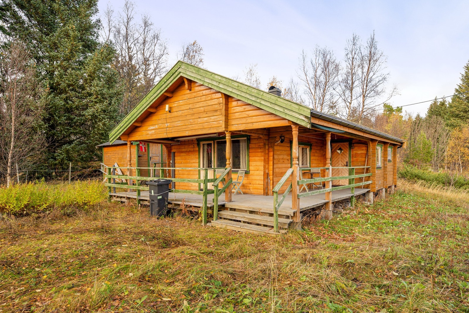 EIE eiendomsmegling v/Runar Bjørkelund har gleden av å presentere Kjerstadveien 14. Foto: Martynas Milkevicius/Cinematic Photography. Galleribilde