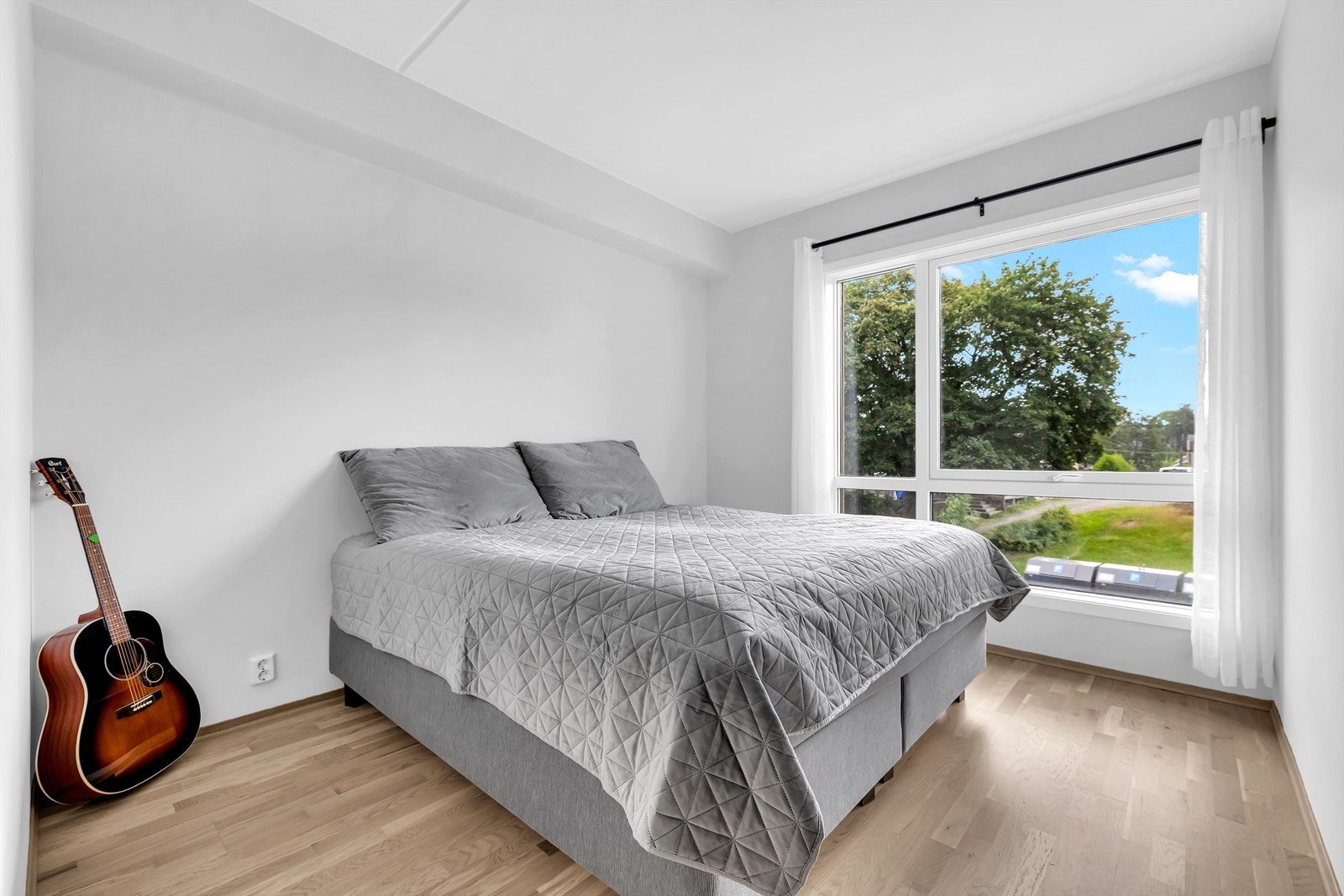 Hovedsoverom av god størrelse og mye naturlig lys. Galleribilde