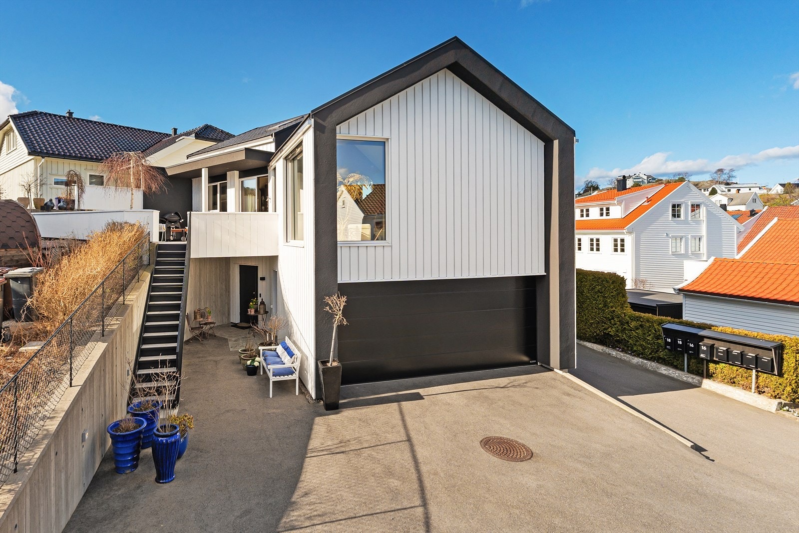 Nybygd enebolig på koselige Galgeberg - gangavstand til alt man trenger Galleribilde