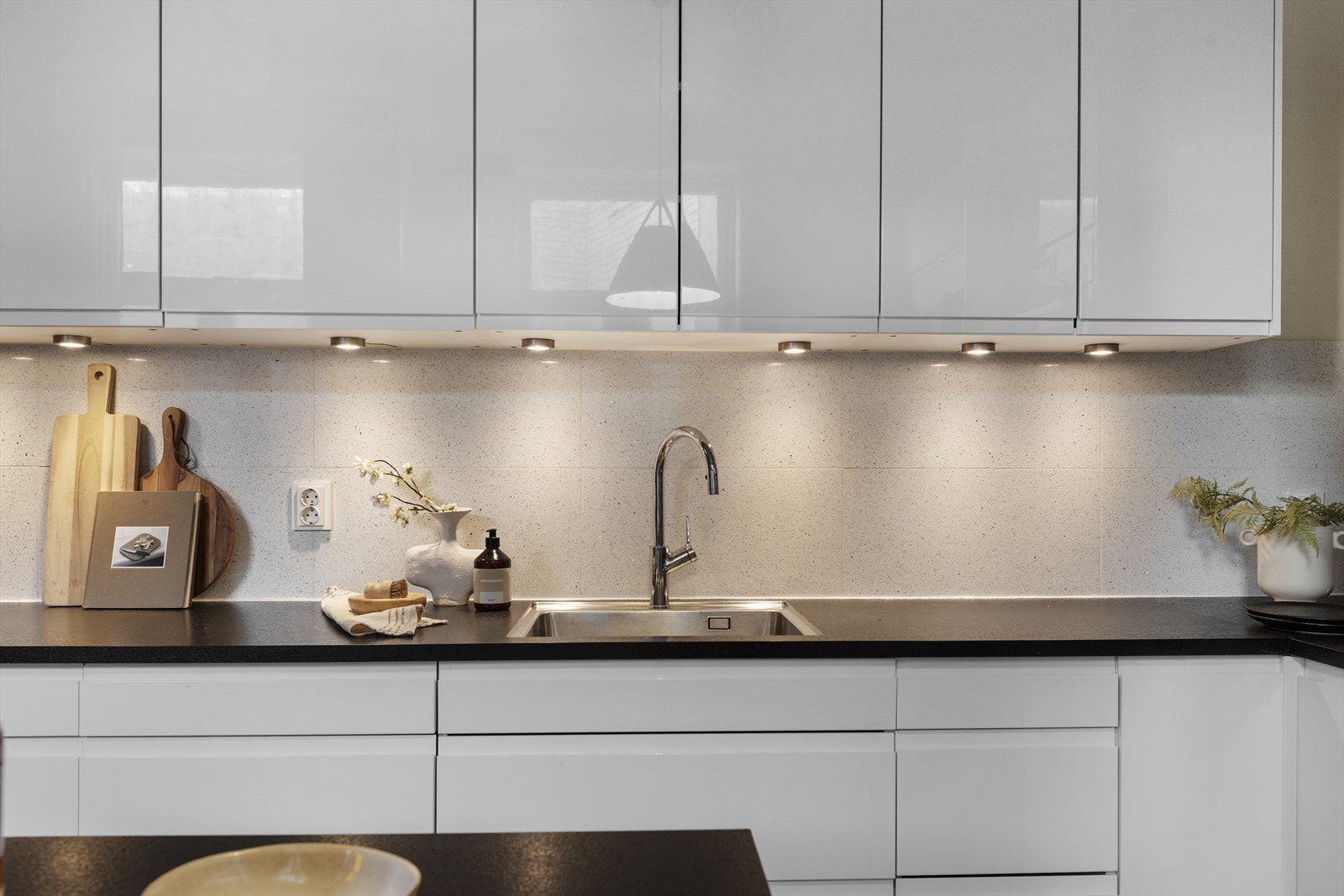 Waterguard er montert på kjøkken Galleribilde