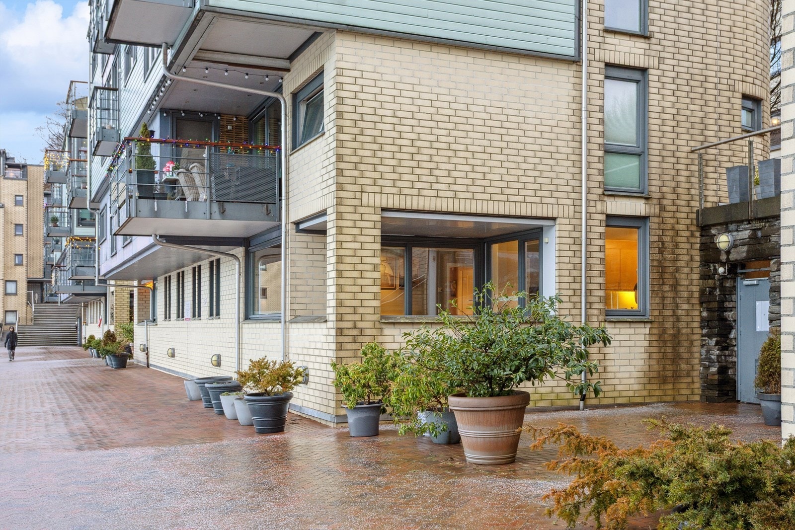 Når sommeren melder sin ankomst har du herlige bademuligheter like utenfor ytterdøren. Galleribilde