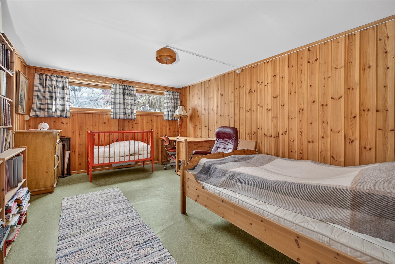 Boligen har 2 kjellerstuer, denne er på 16kvm. Galleribilde