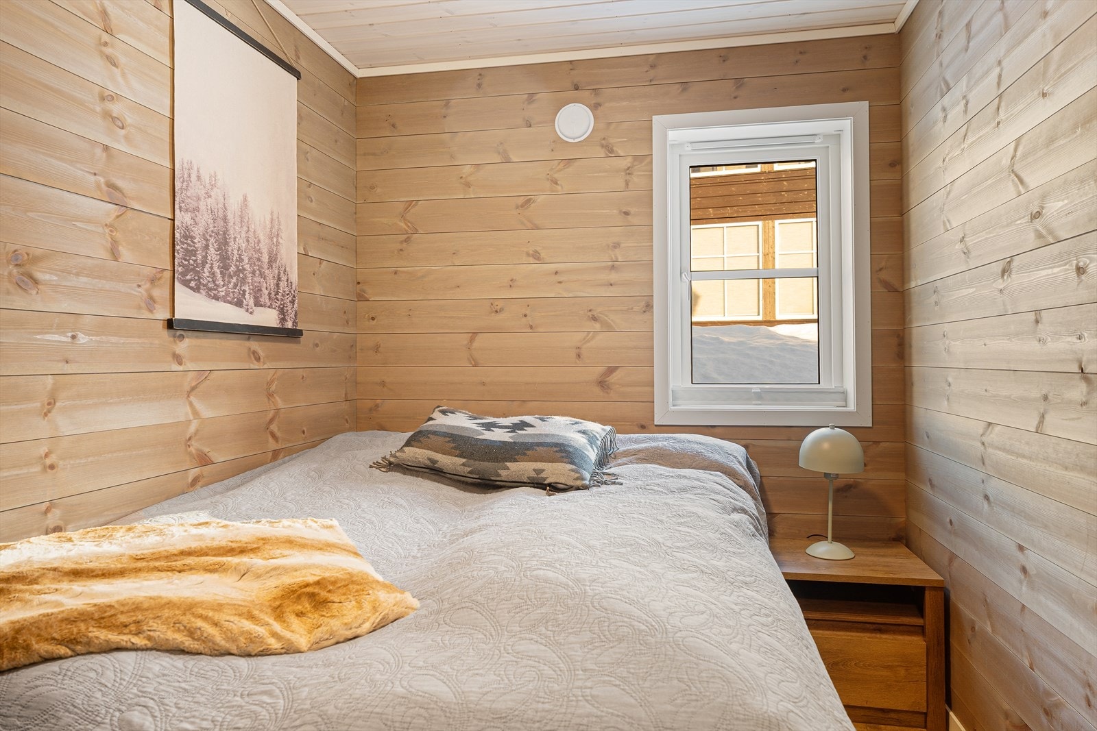 Soverom nr. 2 i hovedetasje. Galleribilde