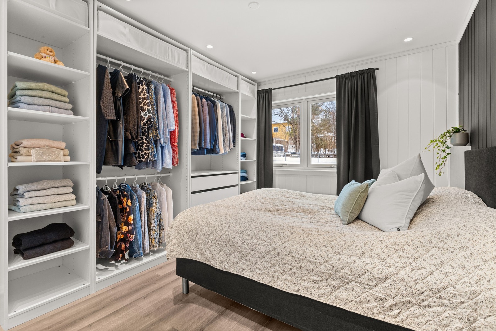 Hovedsoverommet er av generøs størrelse. Galleribilde