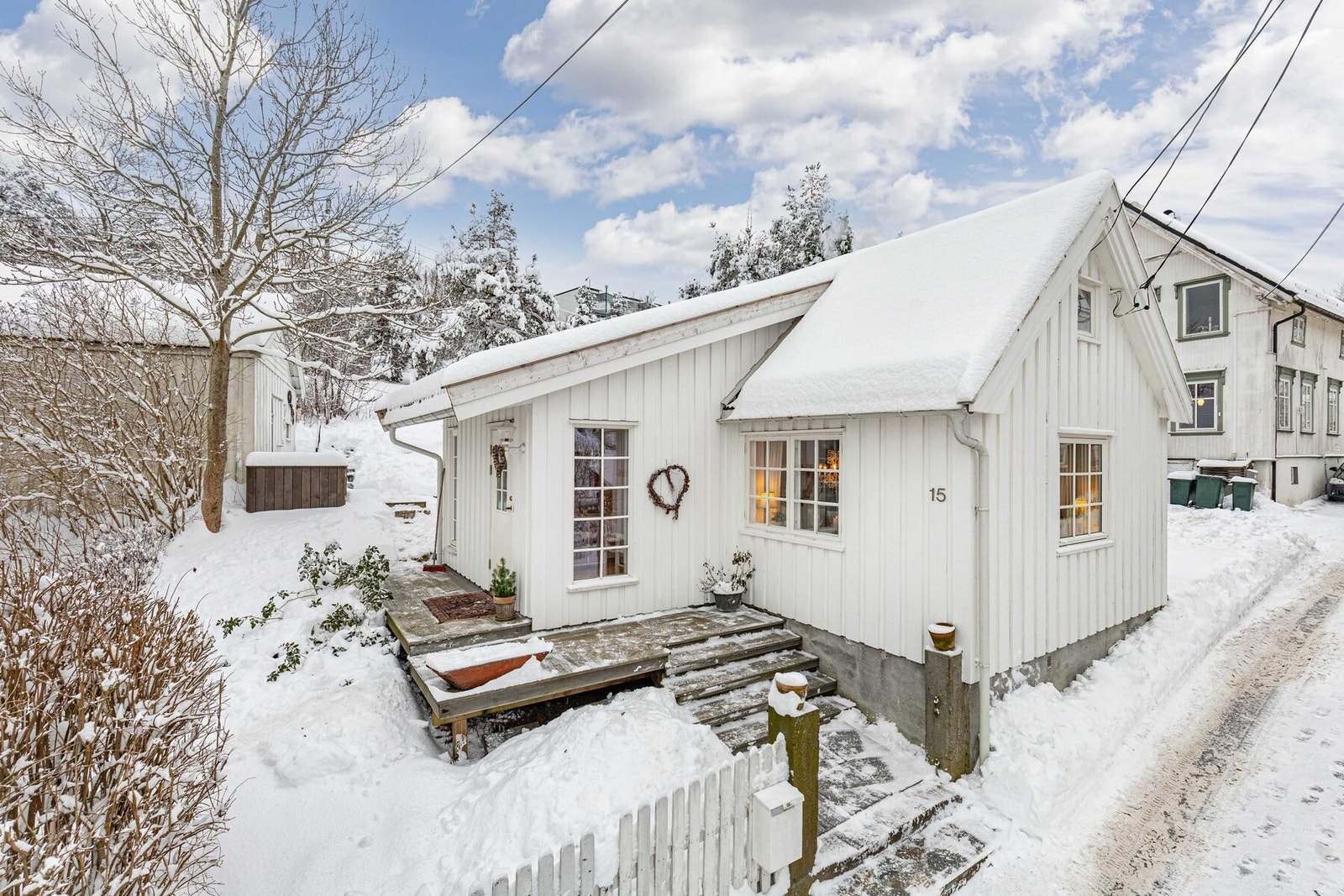 Privatmegleren ved Sander Gundersen har gleder av å presentere Kirkebakken 15! Galleribilde