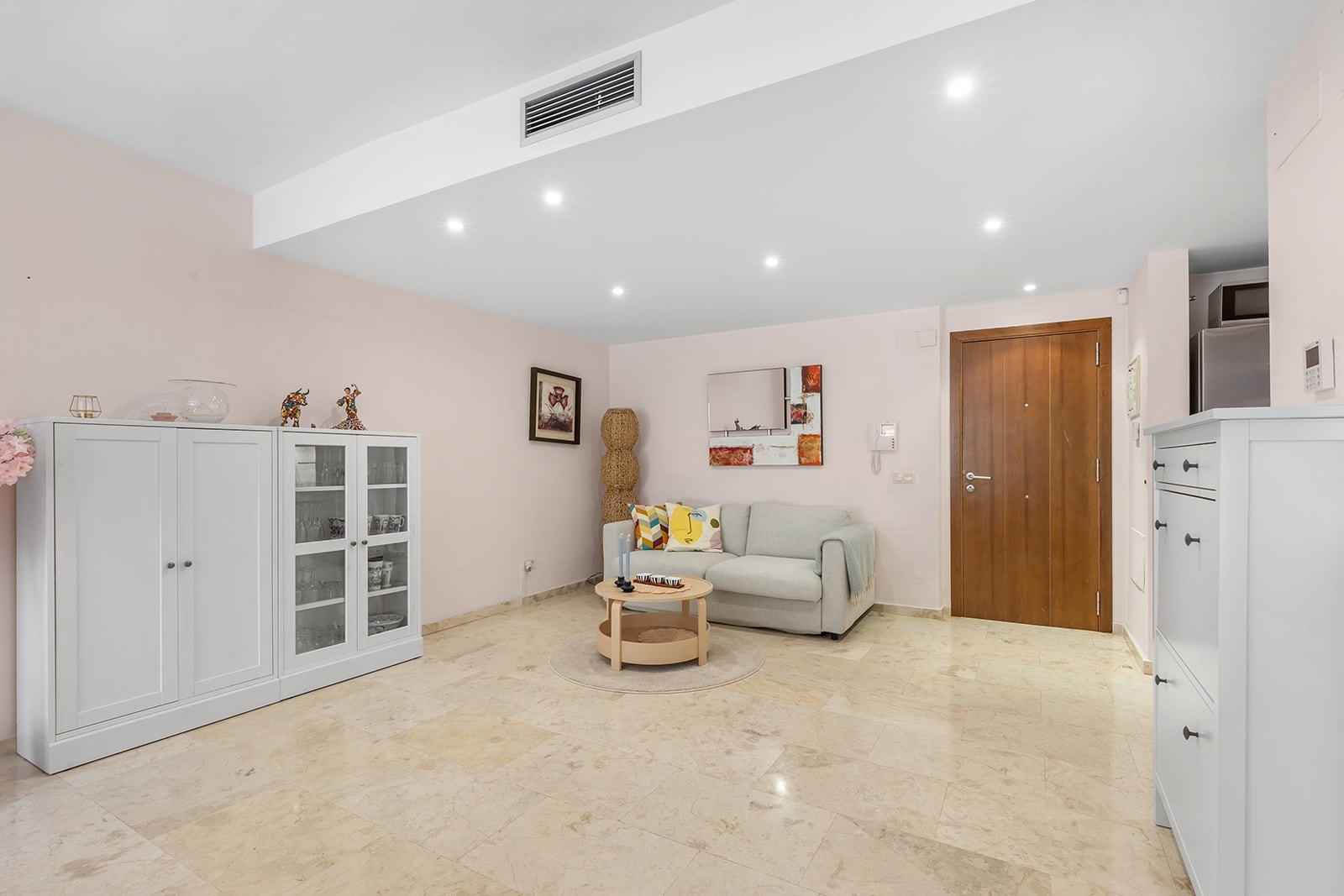 Elegant inngangsparti. Galleribilde