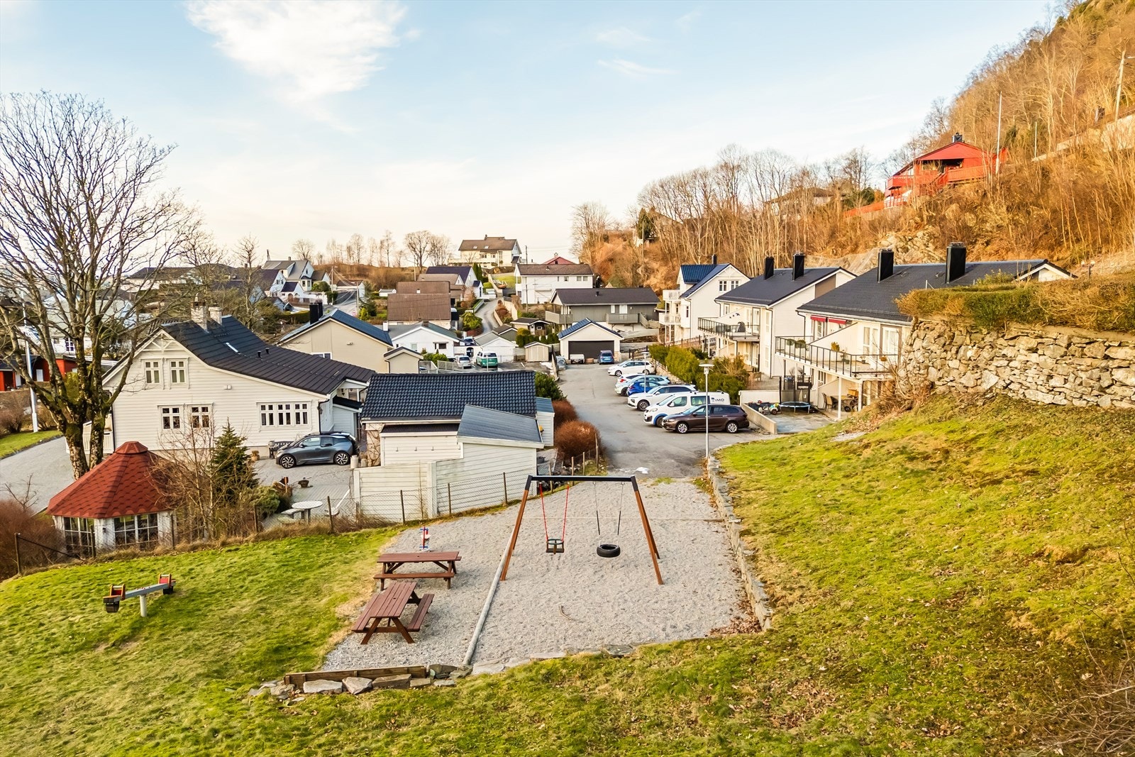 Lekeplass ved sameiet Galleribilde