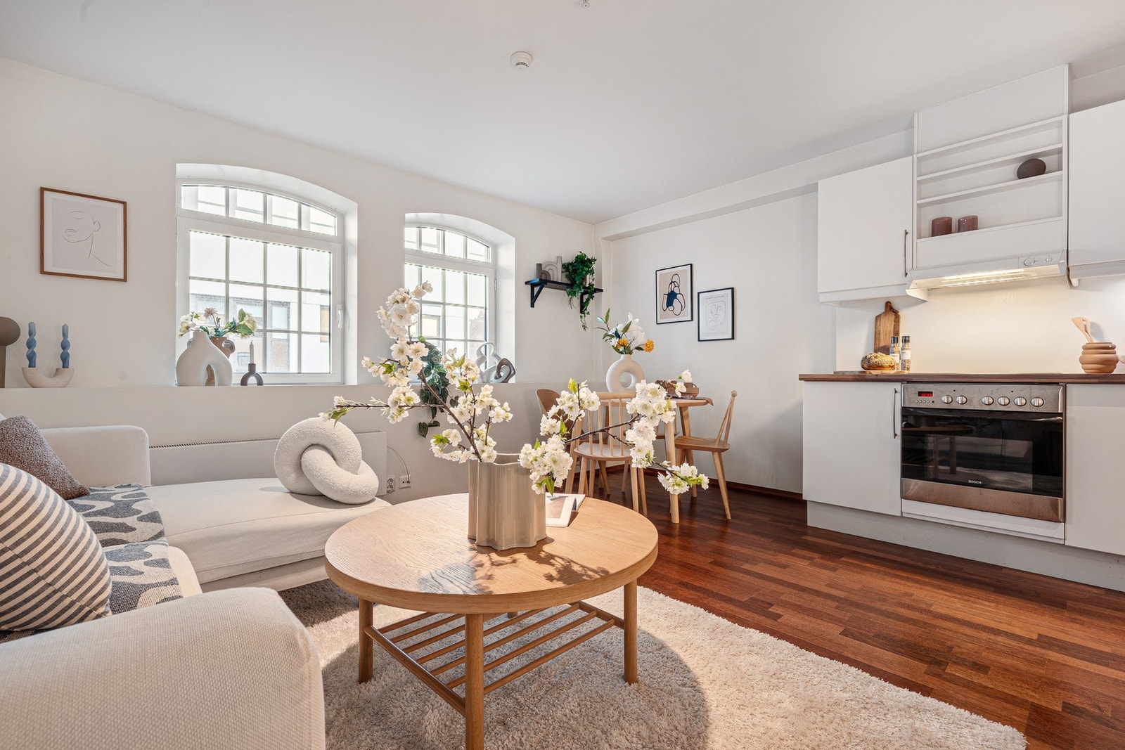 - Kalfarveien 80 presentert av PrivatMegleren v/ Stine Larsen - Galleribilde