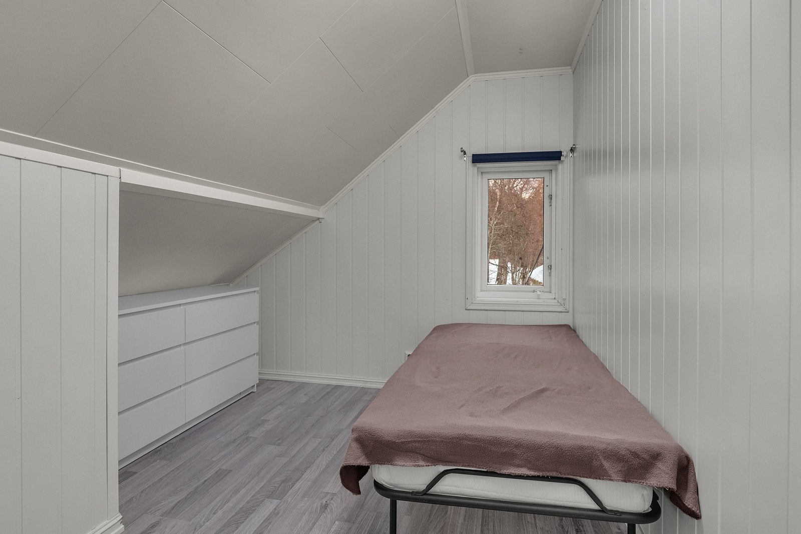 Soverom 3 (Vindu tilfredsstiller ikke dagens krav til rømning) Galleribilde