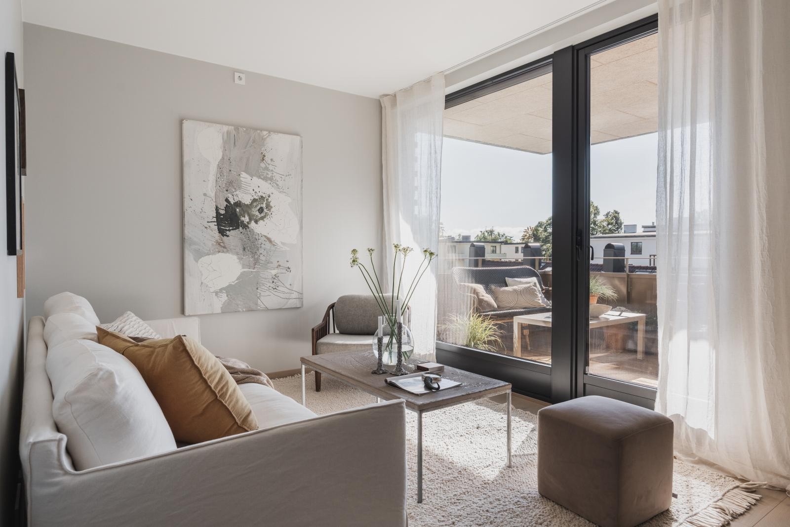 Hyllveien serverer kvalitet, elegante løsninger og moderne fortreffelighet. For de som søker noe mer, er dette prosjektet det perfekte valget. Galleribilde