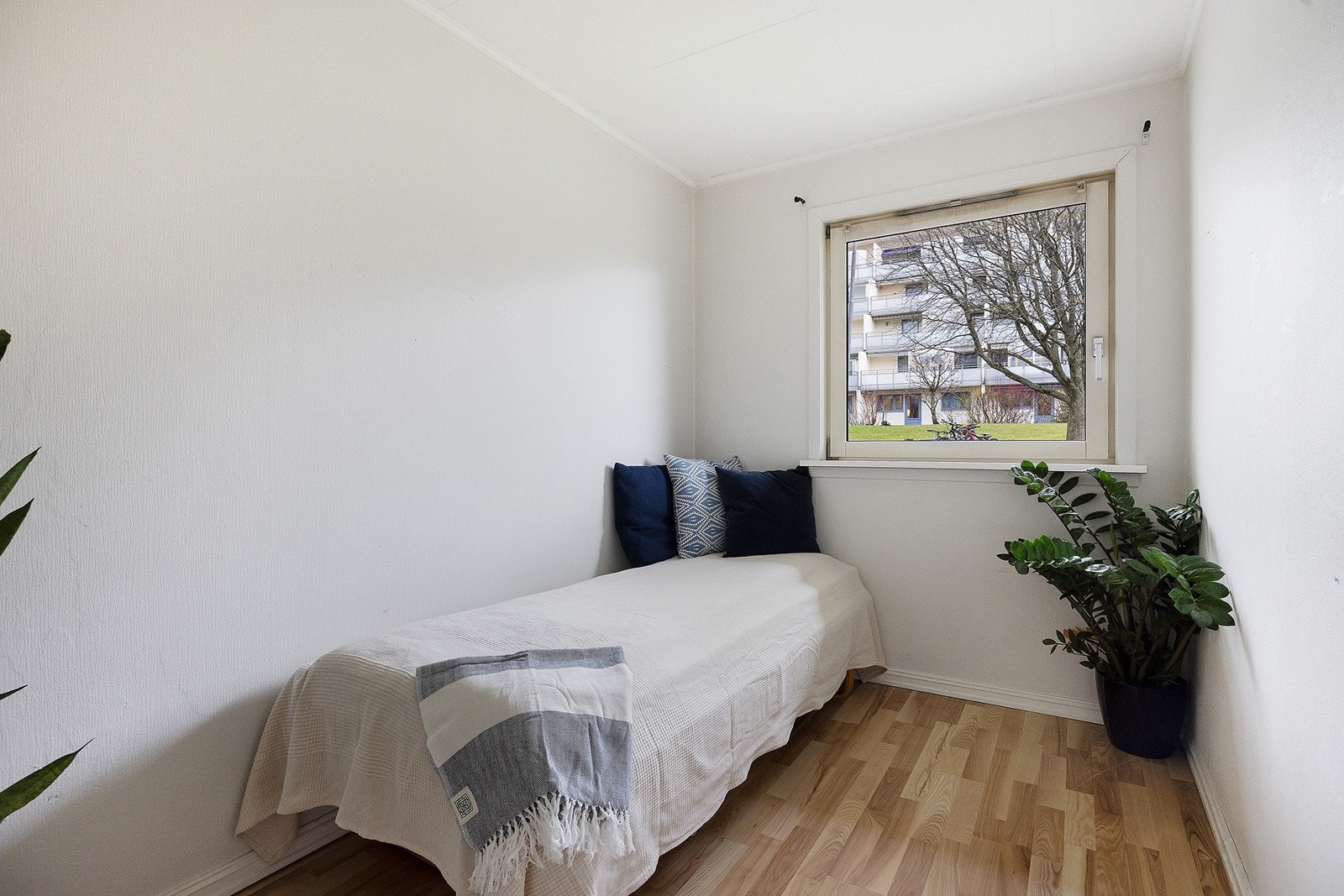 Soverom i tilknyttning til bad kan slåes sammen med bad. Galleribilde