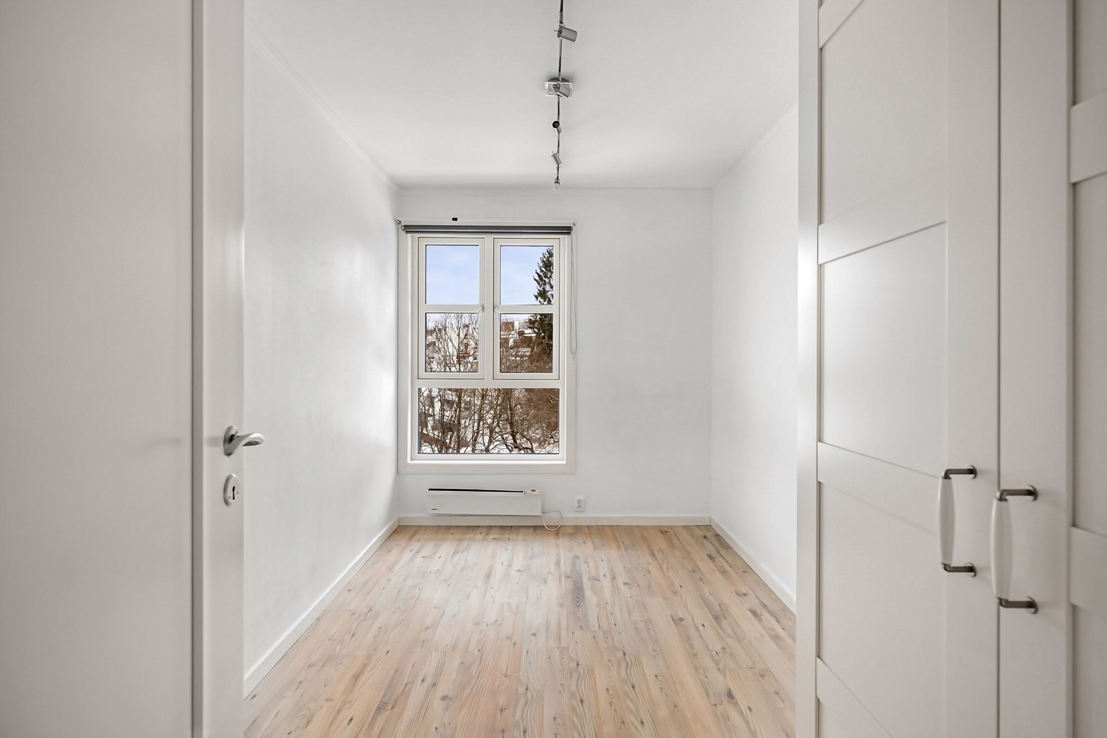 Dette rommet egner seg også godt som kontor eller lekerom. Galleribilde