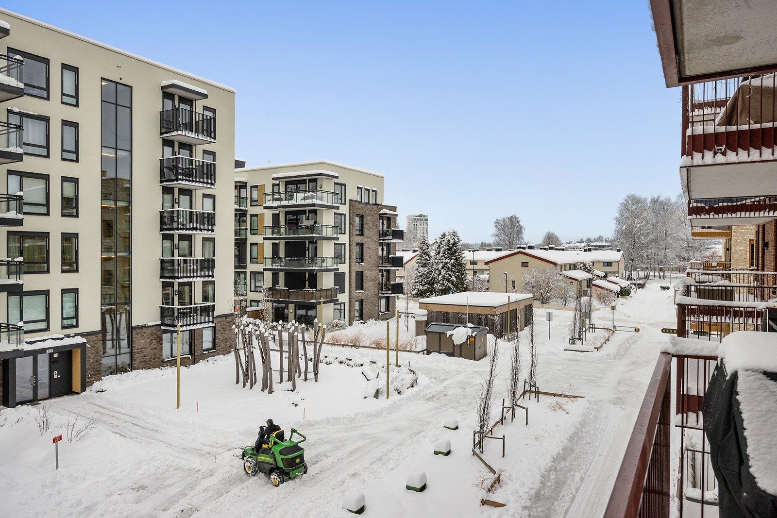 Fint utsyn mot rolig gågate. Galleribilde