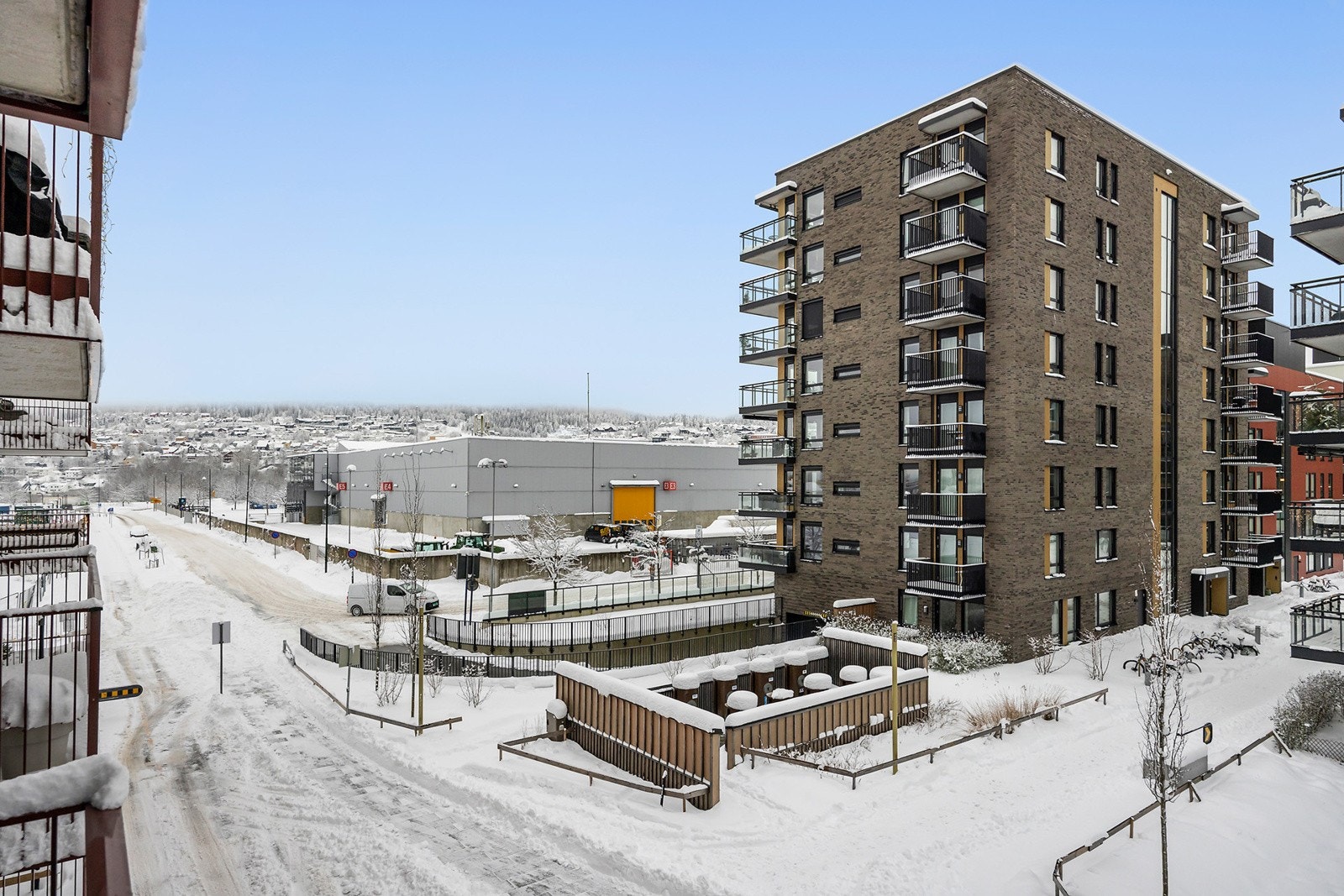 Utsikt fra balkongen. Galleribilde