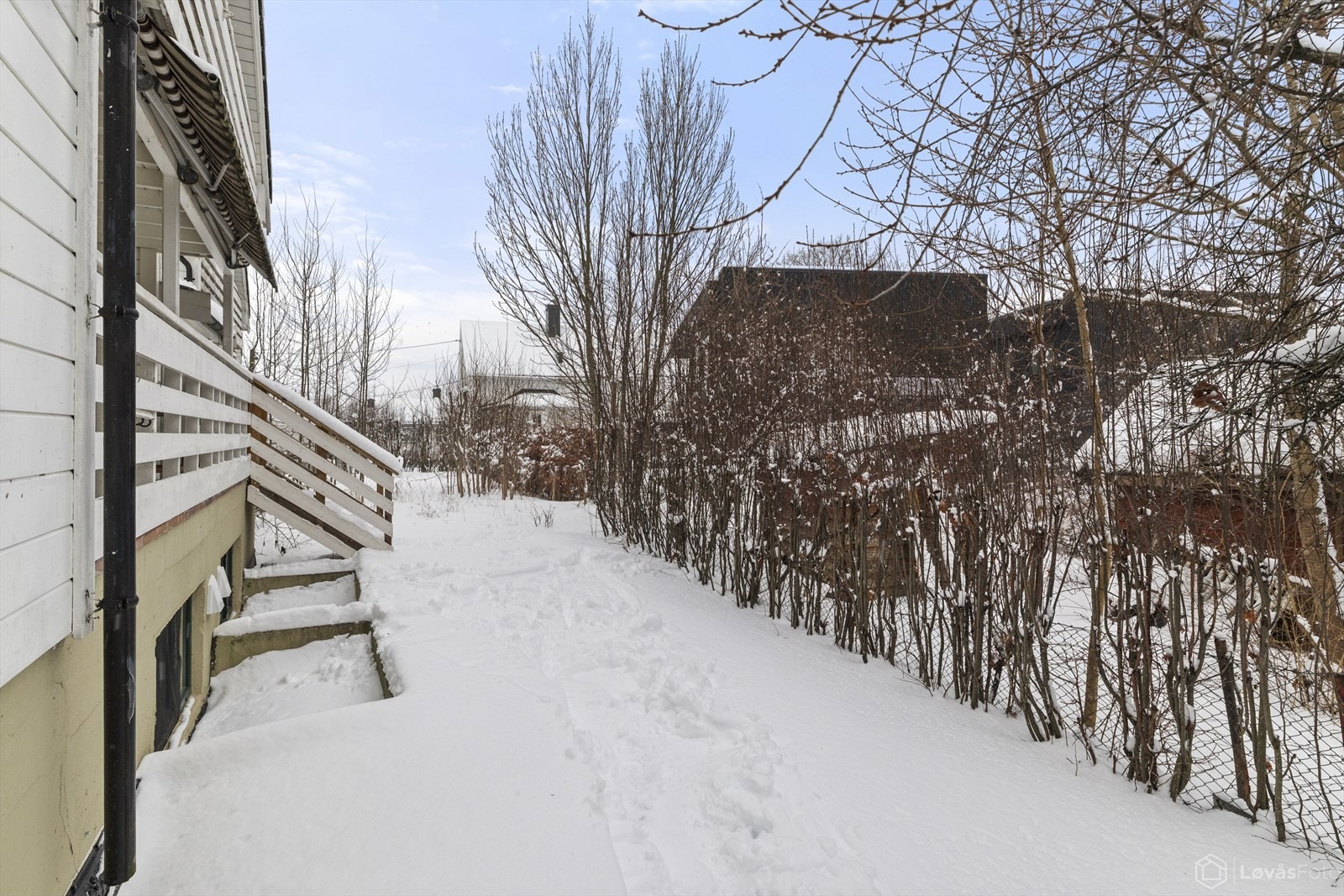 Her kan du enkelt plassere sittebenker, grill og tilhørende møbler for hyggelige stunder. Galleribilde