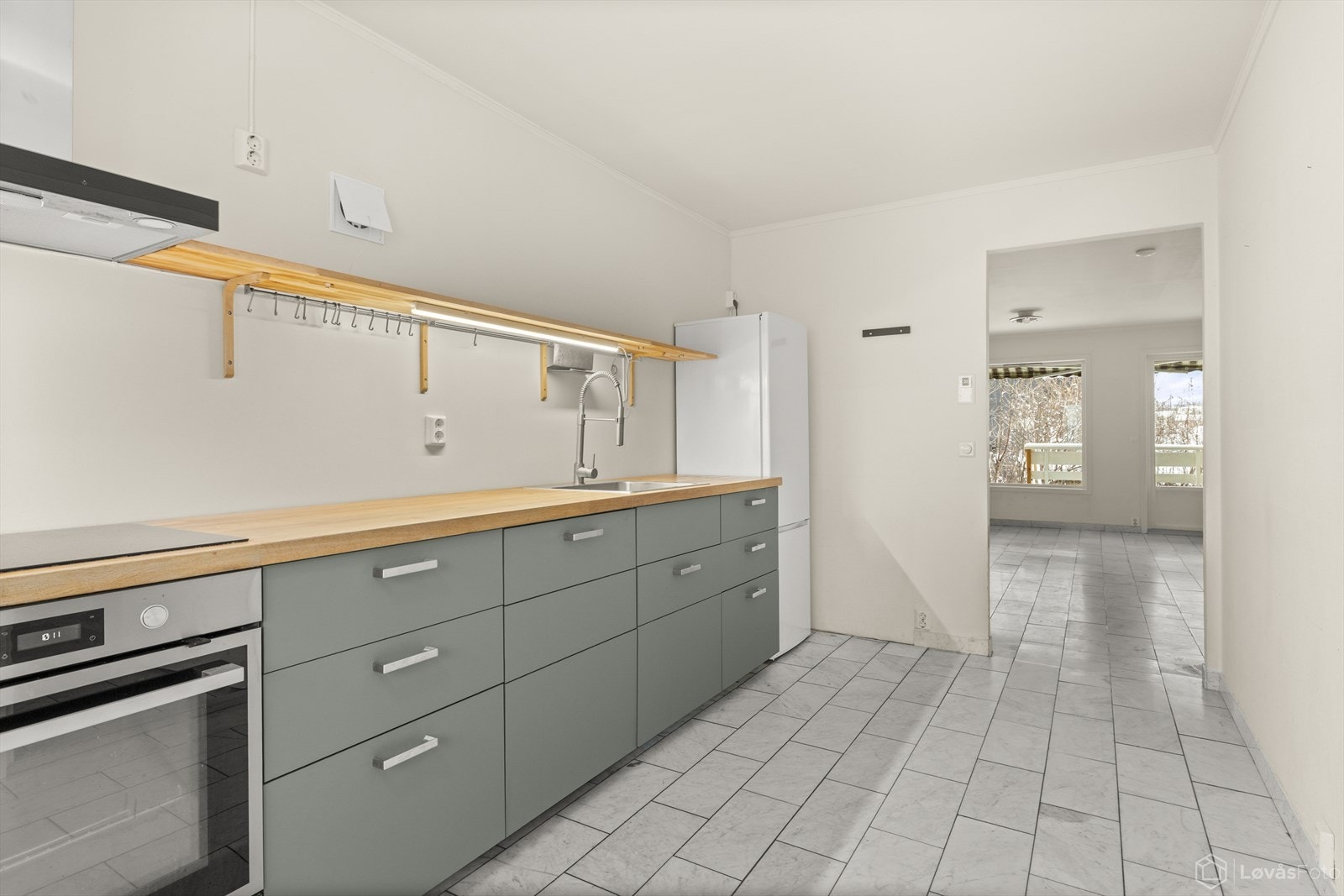 I første etasje er flere av rommene utstyrt med gulvvarme, blant annet stuen. Galleribilde