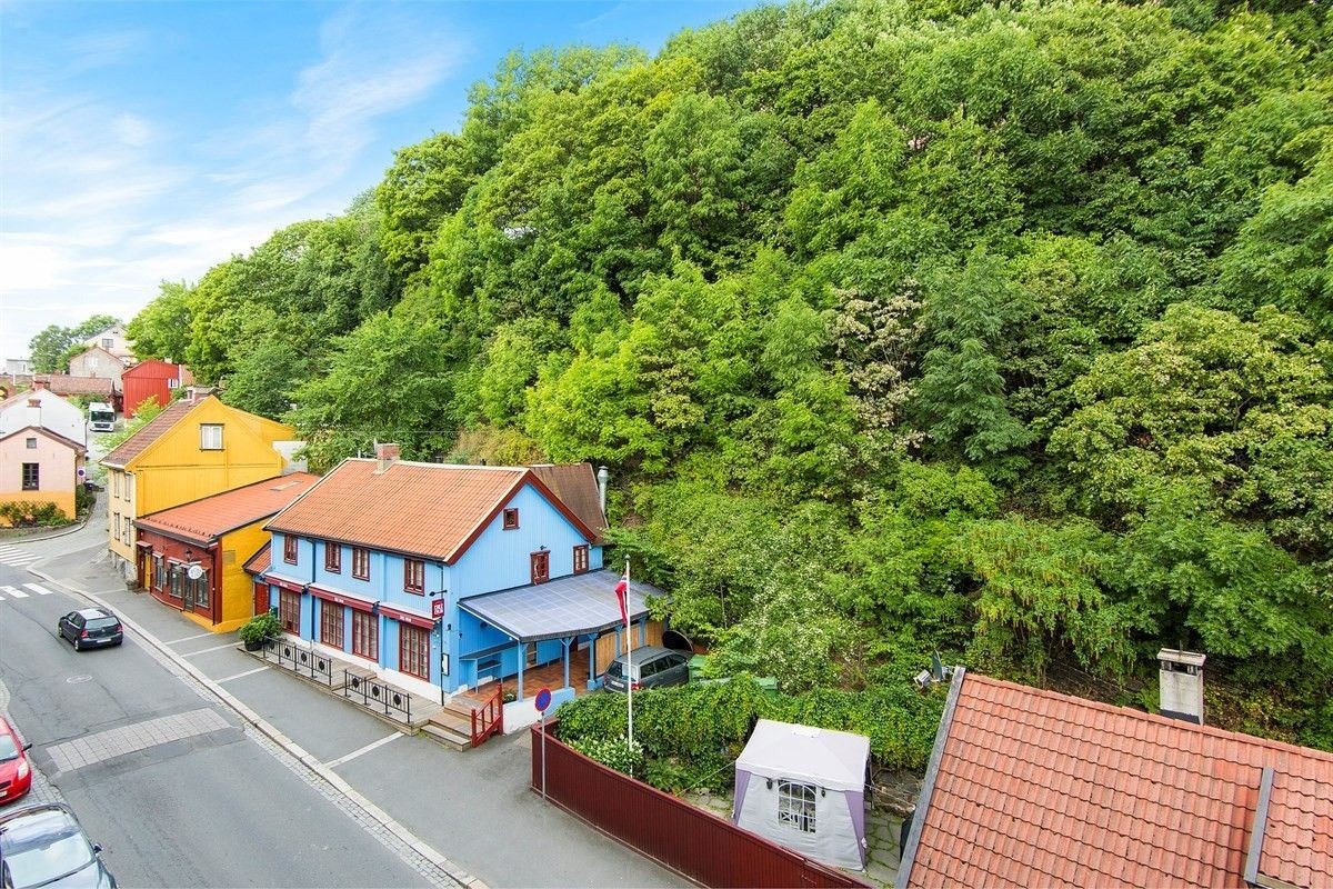 Fin utsikt fra fransk balkong. Galleribilde