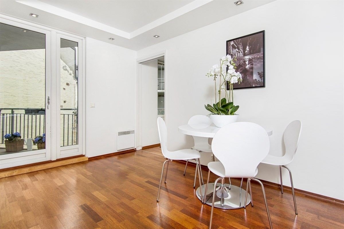 Stuedel med utgang til 13 kvm. balkong. Galleribilde