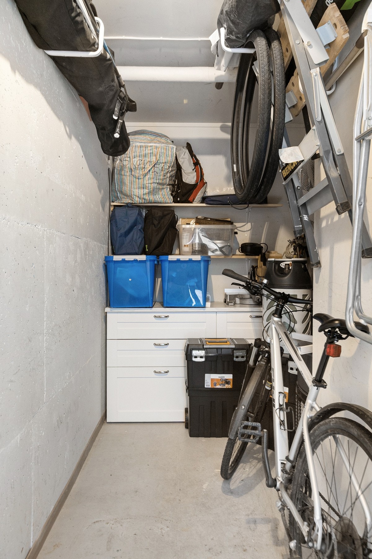 Utvendig bod Galleribilde