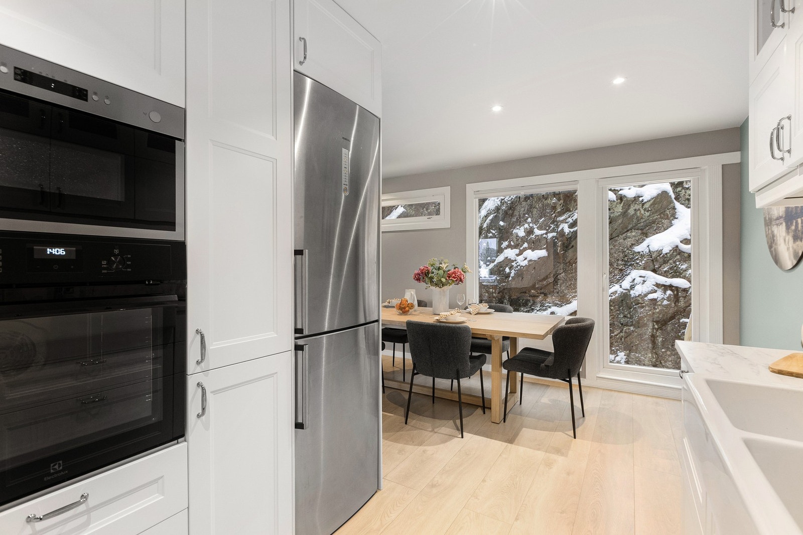 Ny avtrekksvifte og platetopp 2025 Galleribilde