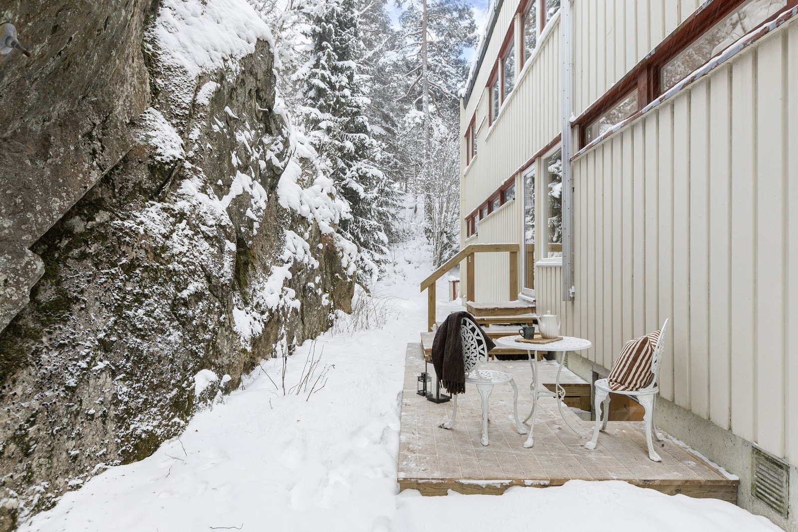 Terrasse ved kjøkkenet Galleribilde