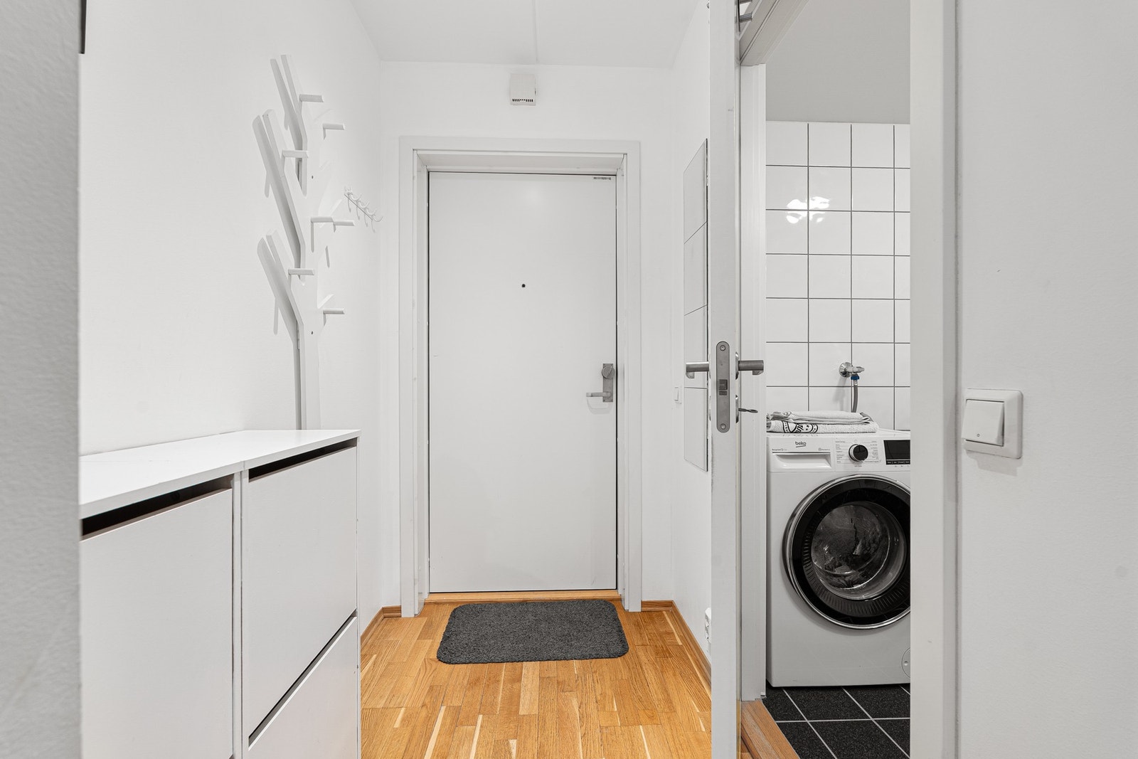 Badet finner du like ved entréen. Galleribilde