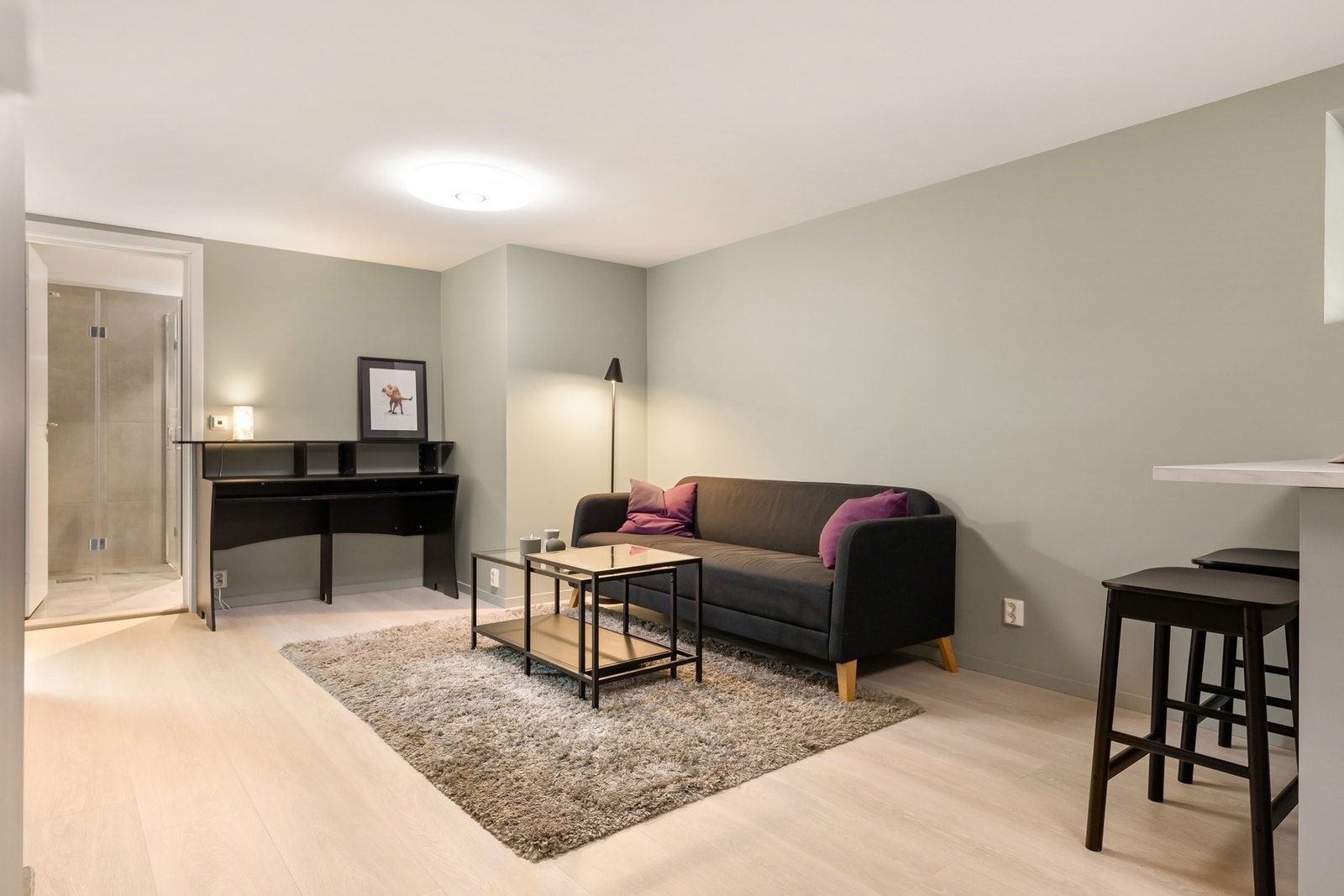 Innredet kjeller er godkjent som en del av hoveddelen, det er ikke søkt om godkjenning for utleie Galleribilde