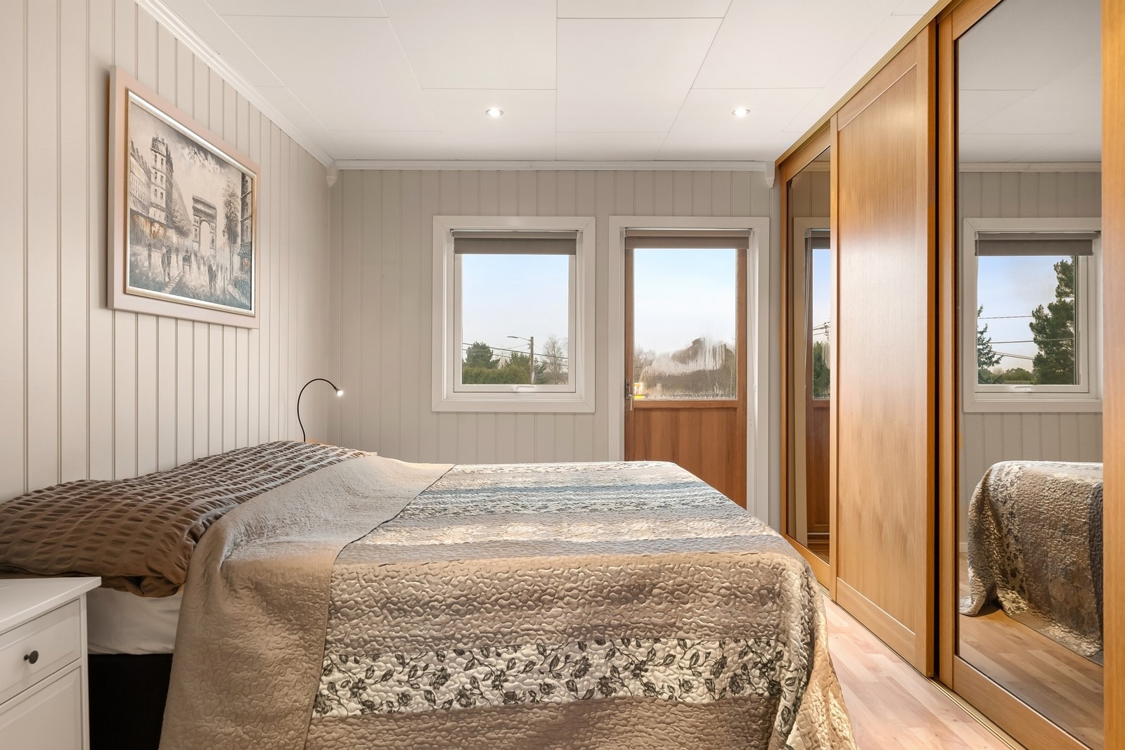 Hovedsoverom med utgang til egen balkong Galleribilde