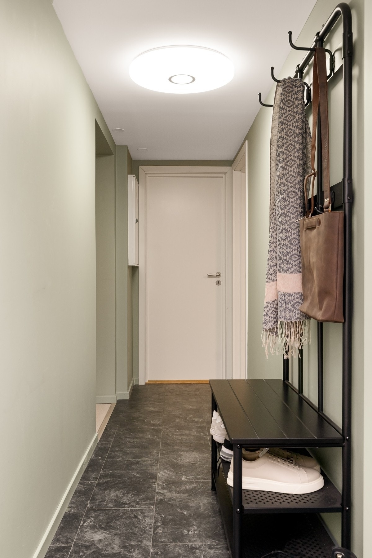 Entré i kjelleretasjen Galleribilde