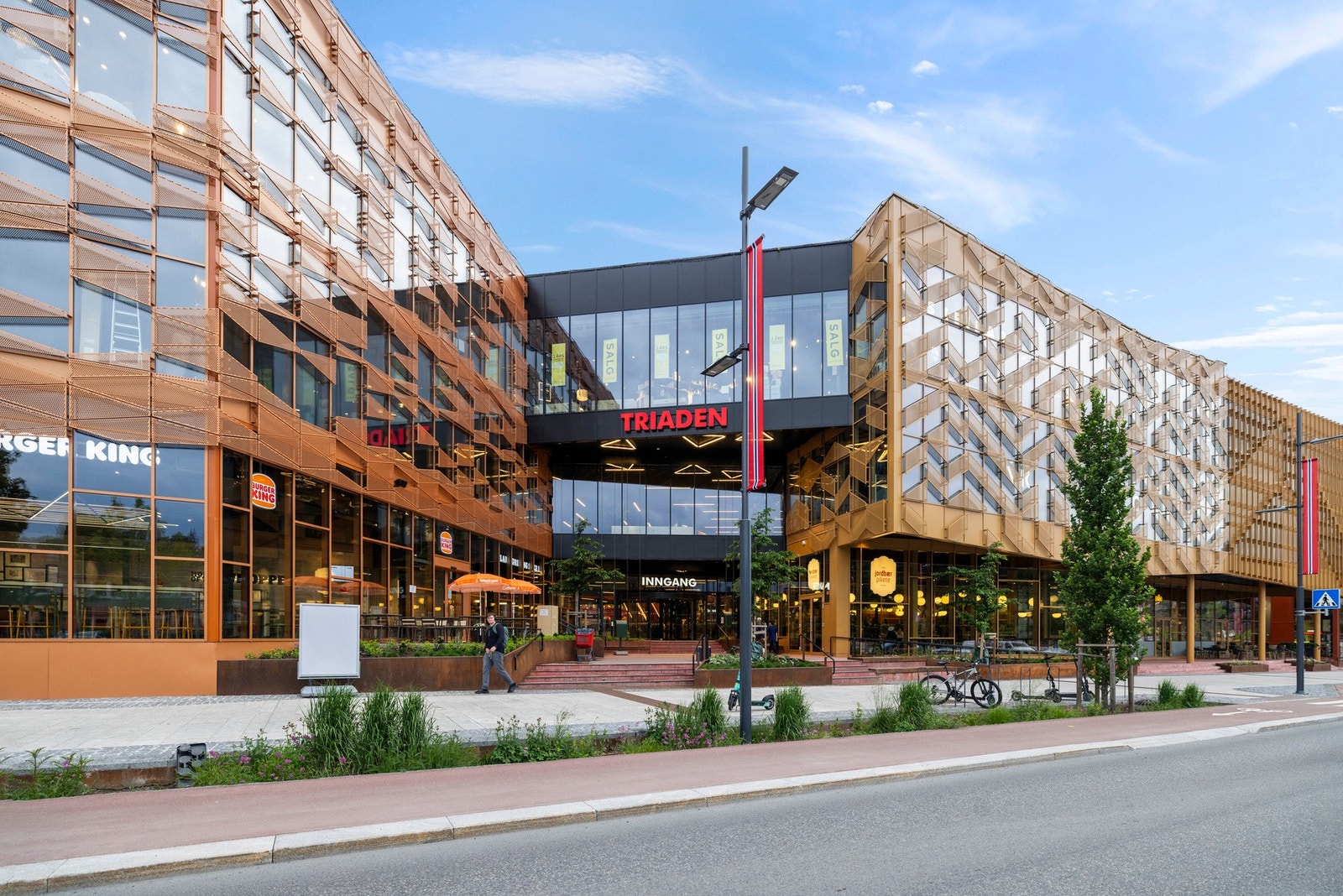 Det er umiddelbar nærhet til Triaden Galleribilde