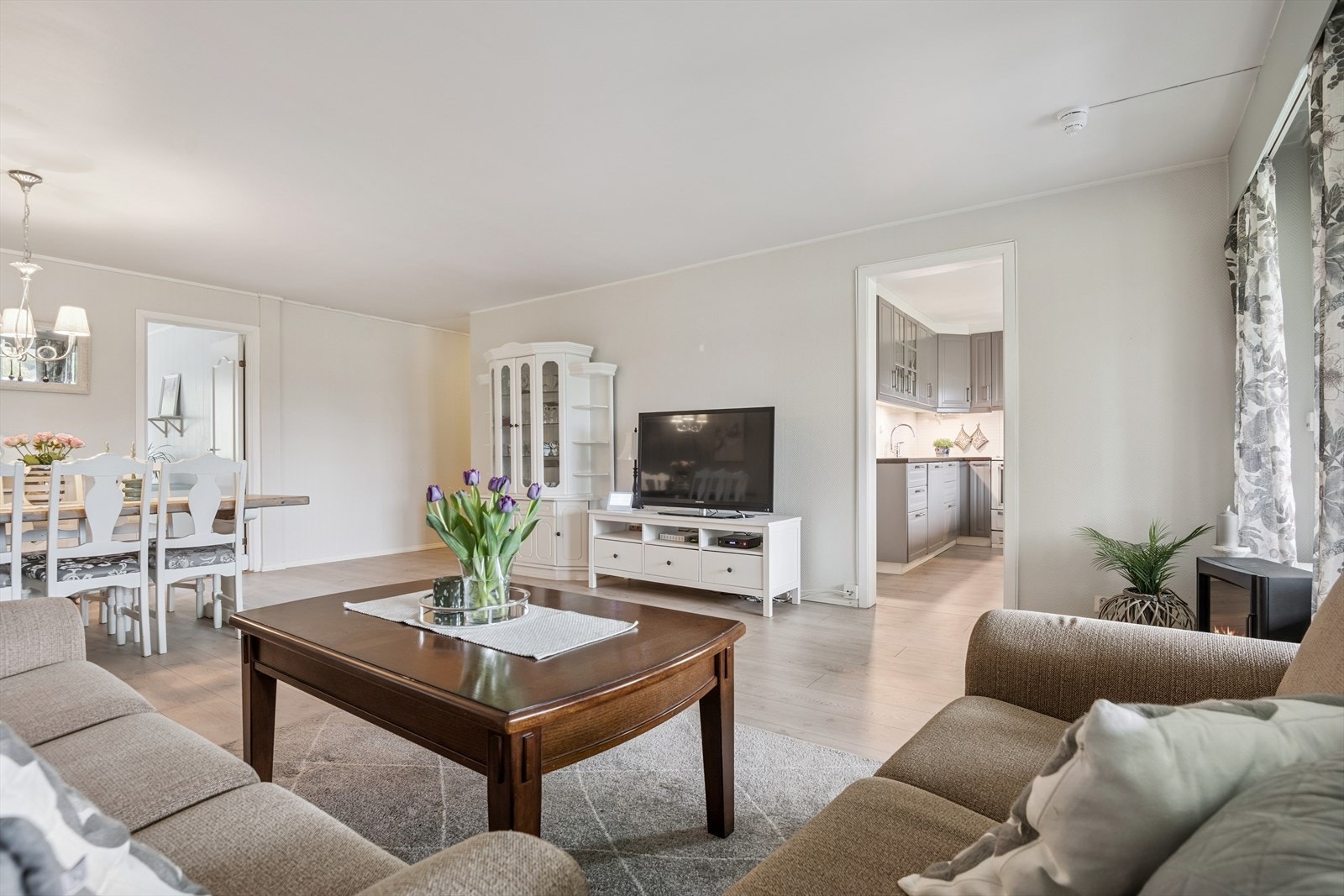 Stor stue! Galleribilde