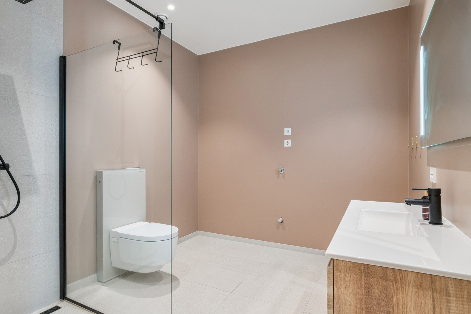 Bad i underetasje Galleribilde