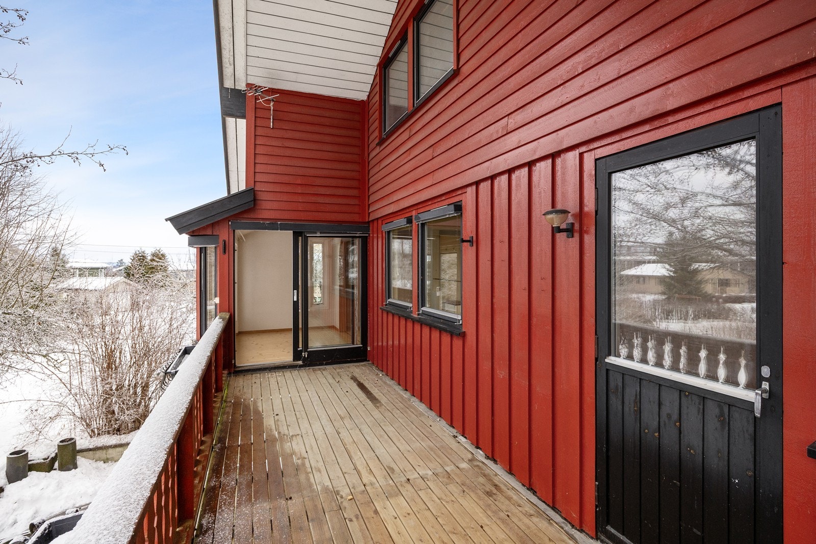 En landlig beliggende enebolig med fleksibel planløsning og stort potensiale. Galleribilde