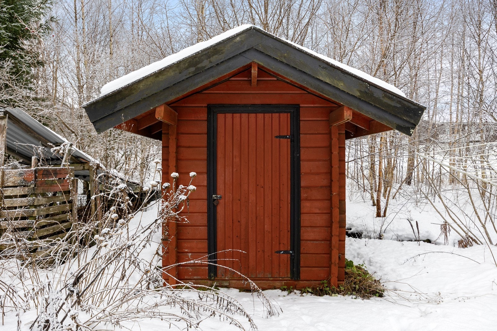 På eiendommen står også en liten bod på ca. 4 kvm. Galleribilde