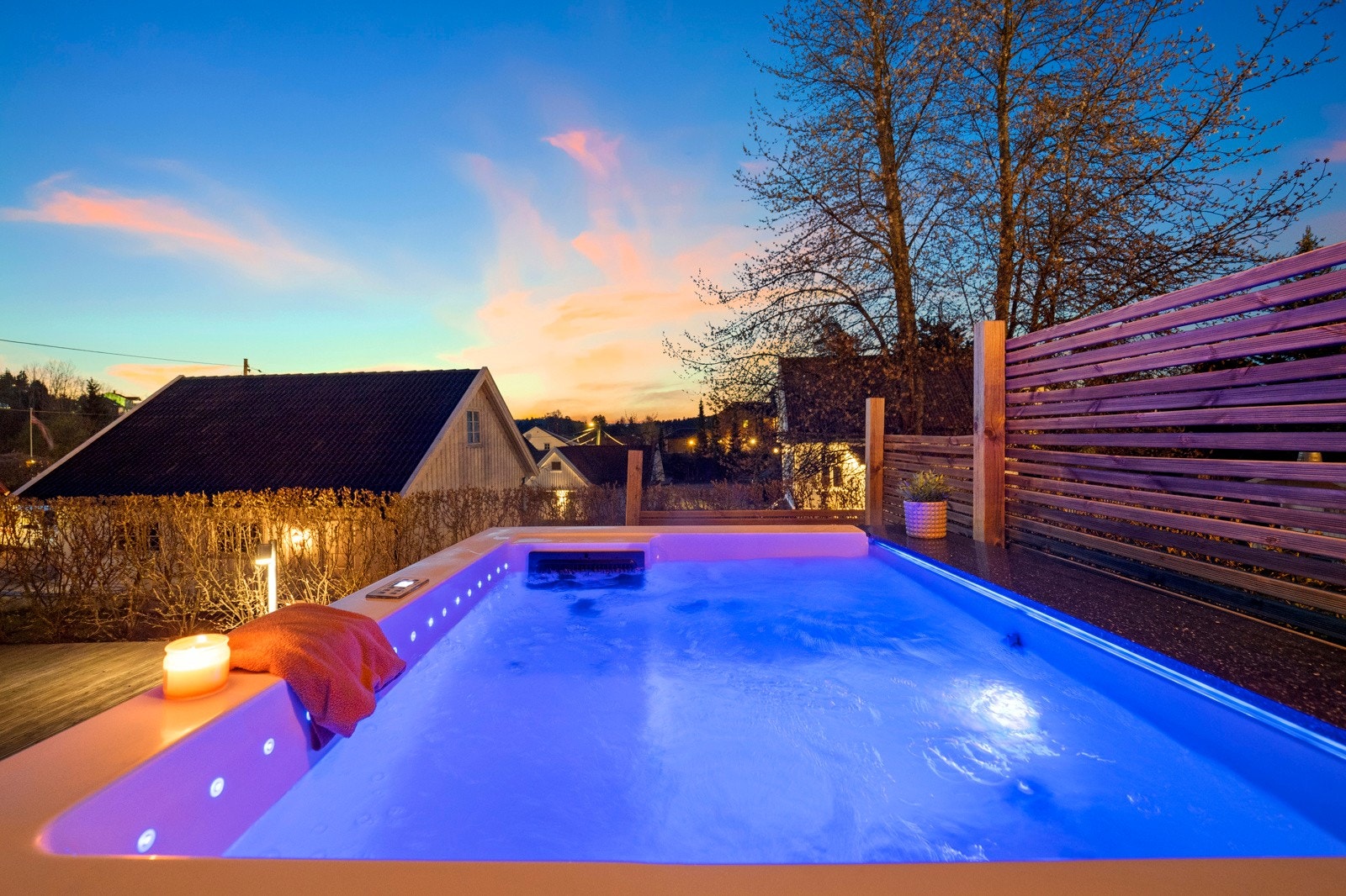 Kveldsstemning i boblebadet. Galleribilde